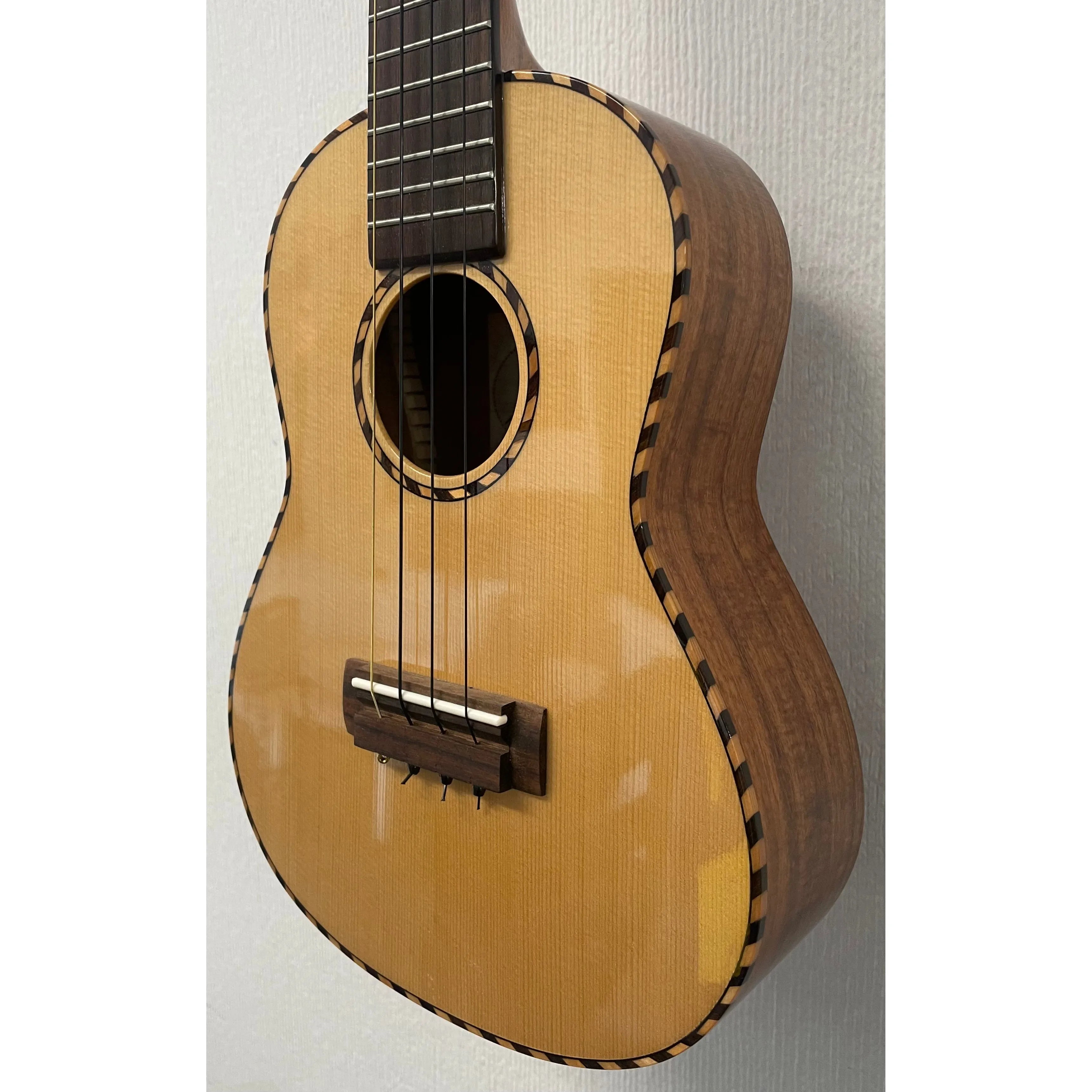 Miller SP-240W Solid Spruce & Acacia Concert Ukulele Pre-Owned
