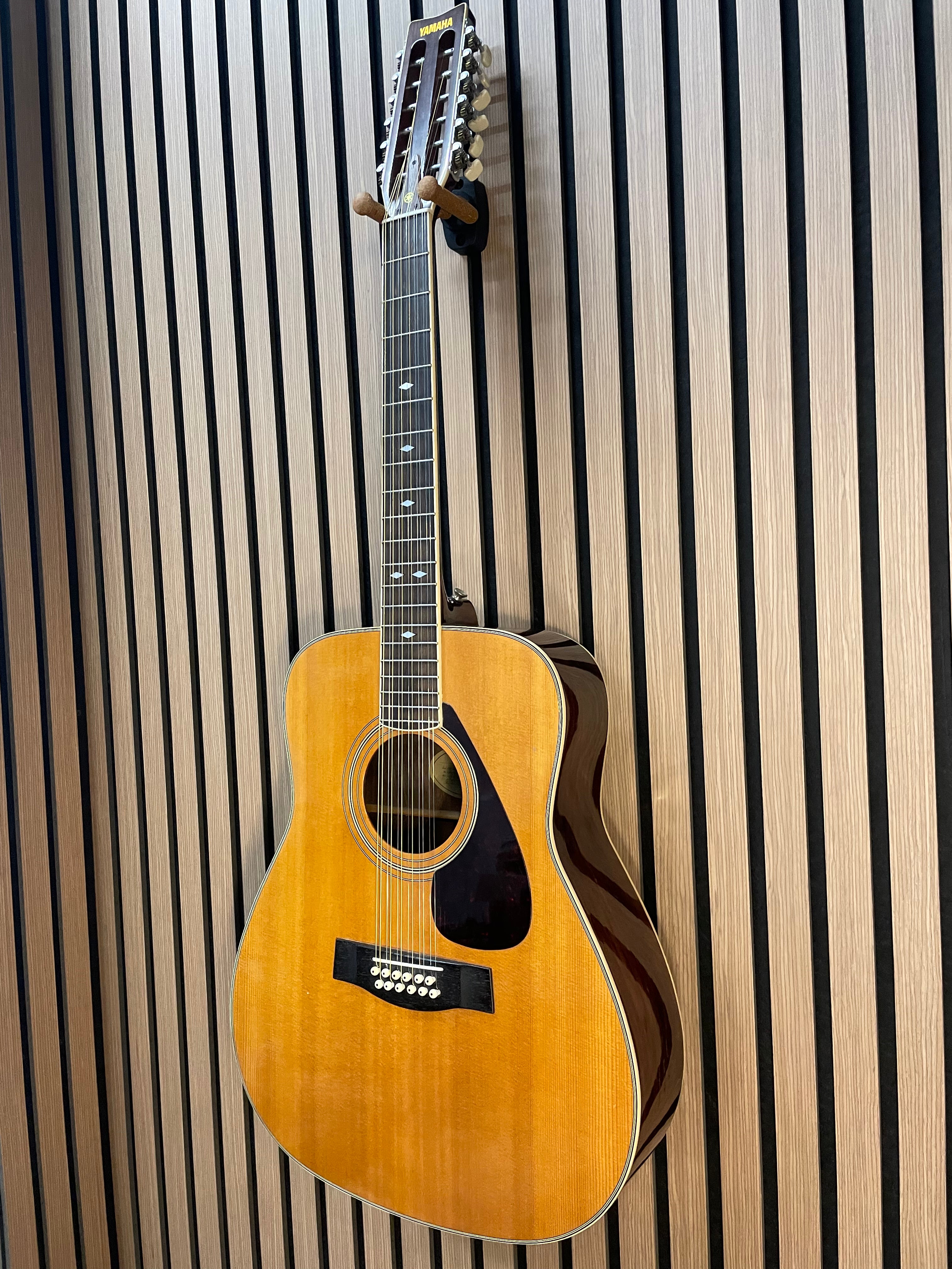 Yamaha FG-512 12 String Jumbo Dreadnought Acoustic Guitar in Natural Gloss Pre-Owned