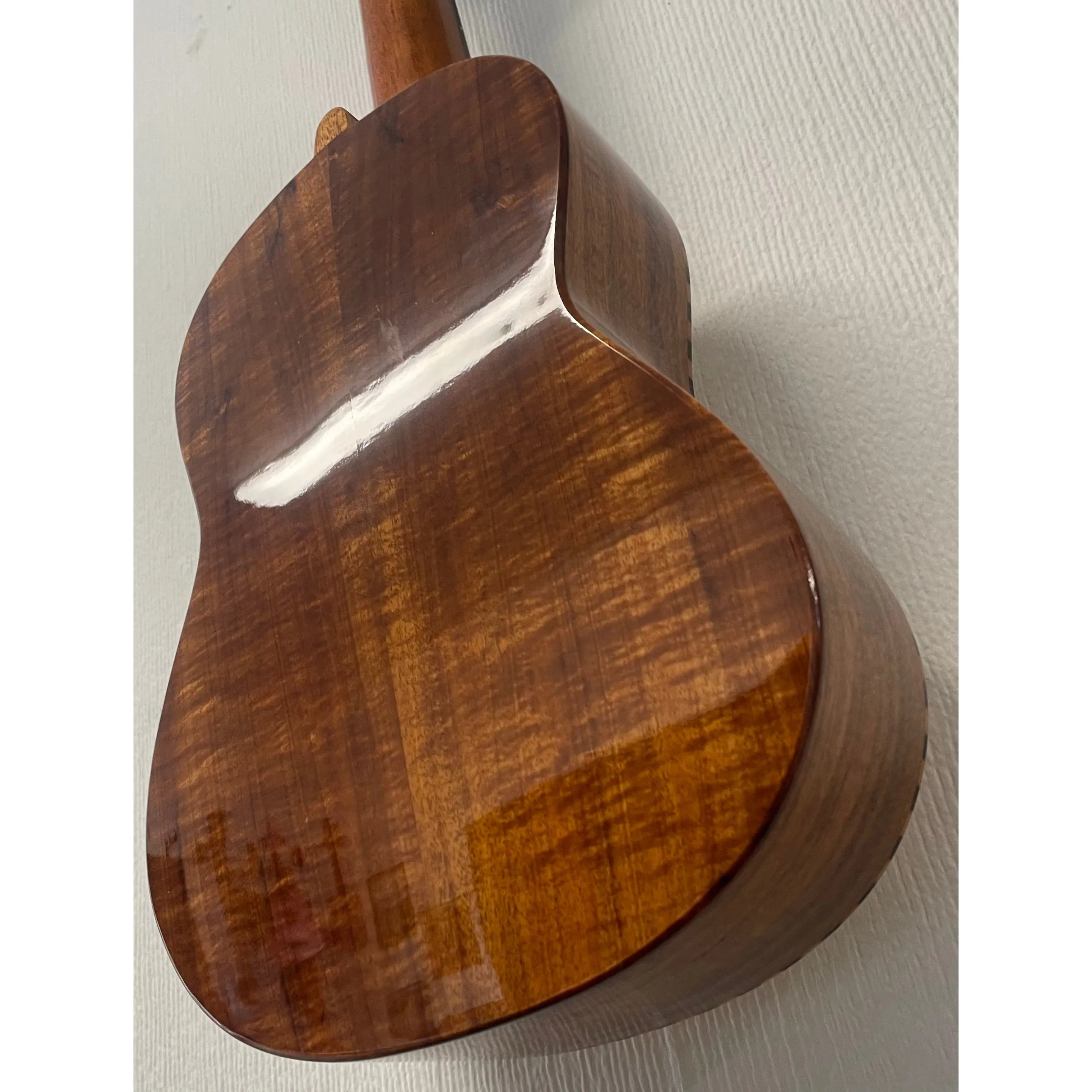 Miller SP-240W Solid Spruce & Acacia Concert Ukulele Pre-Owned