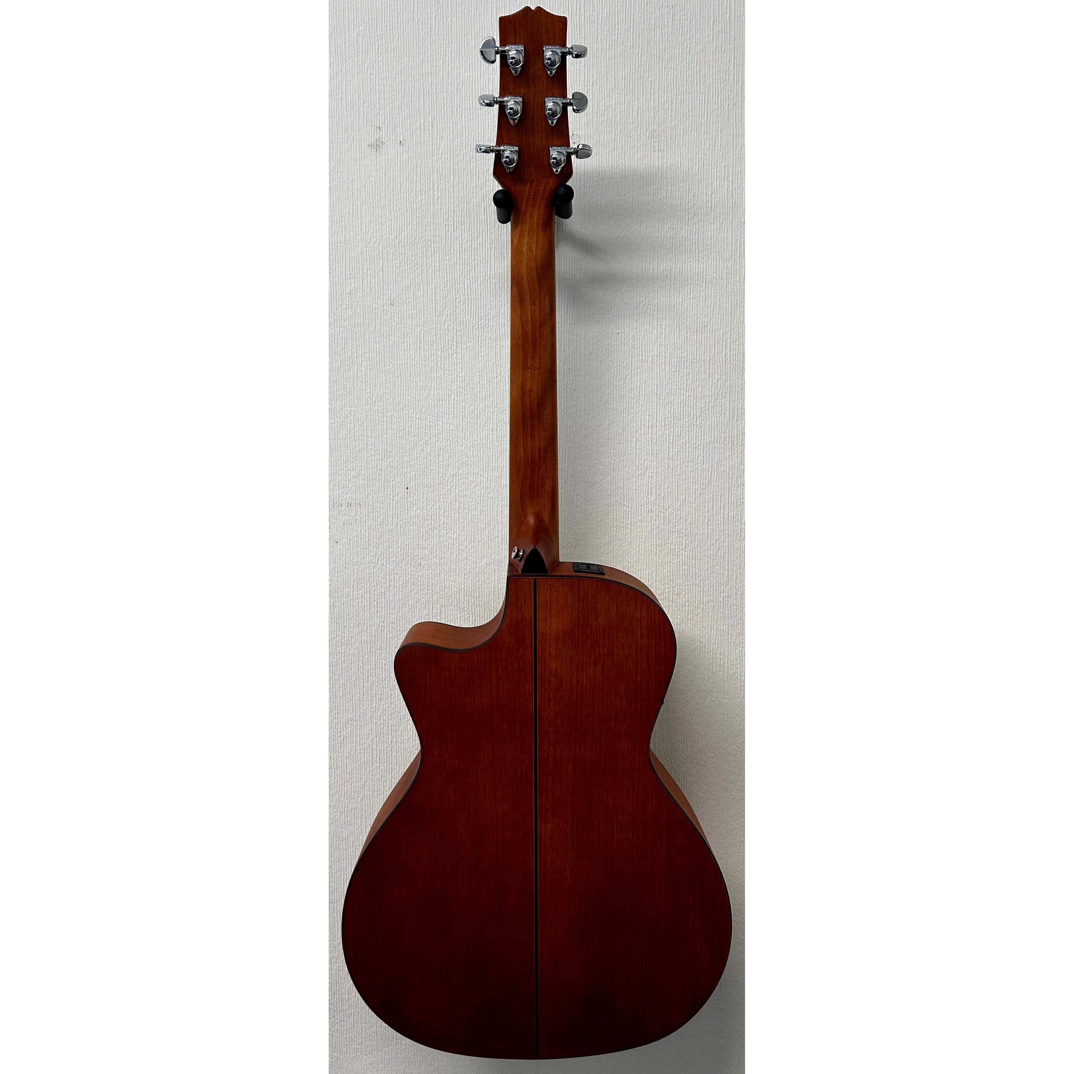 Turner Grand Auditorium 52CE Electro Acoustic Guitar