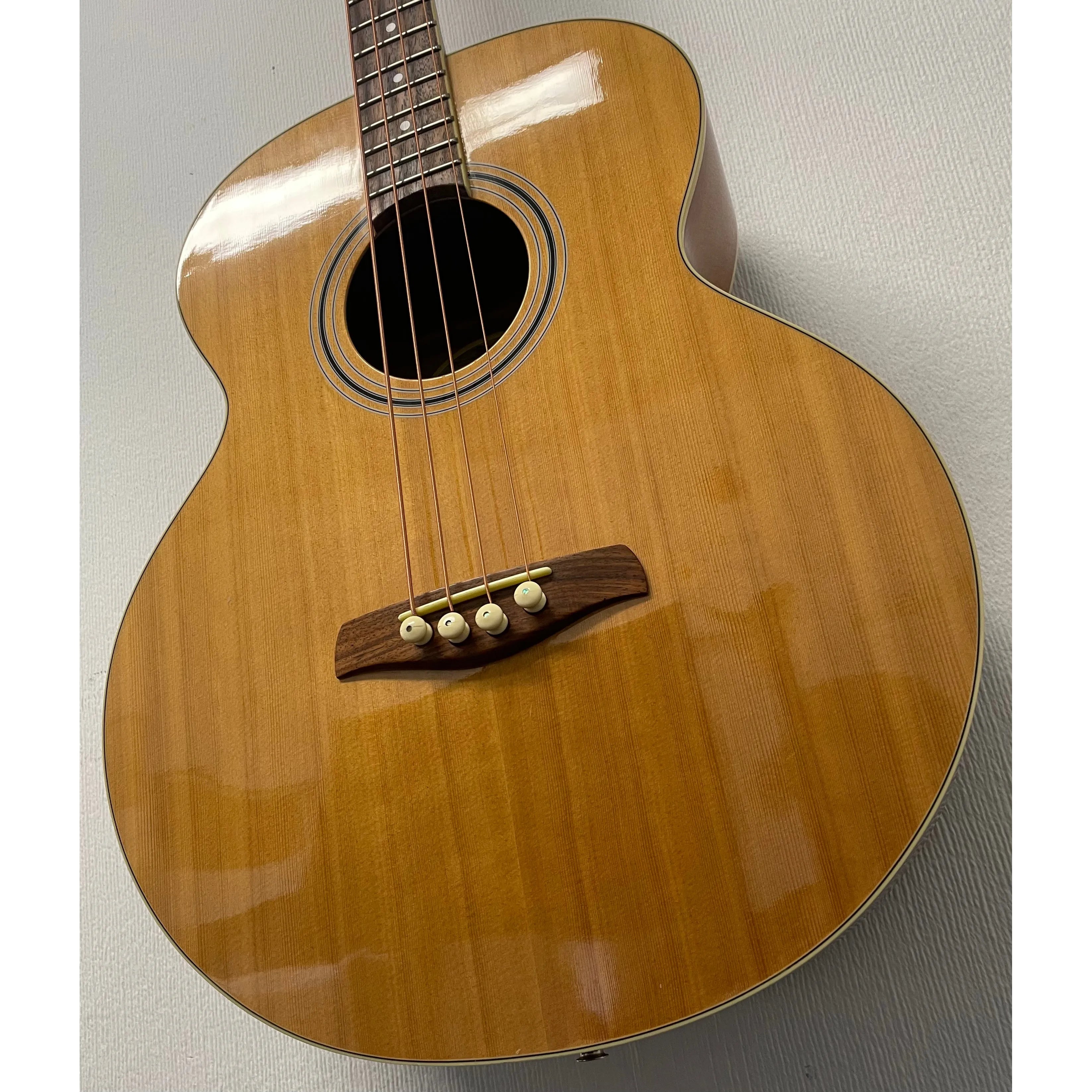 Brunswick Electro Acoustic Bass Guitar in Natural Pre-Owned