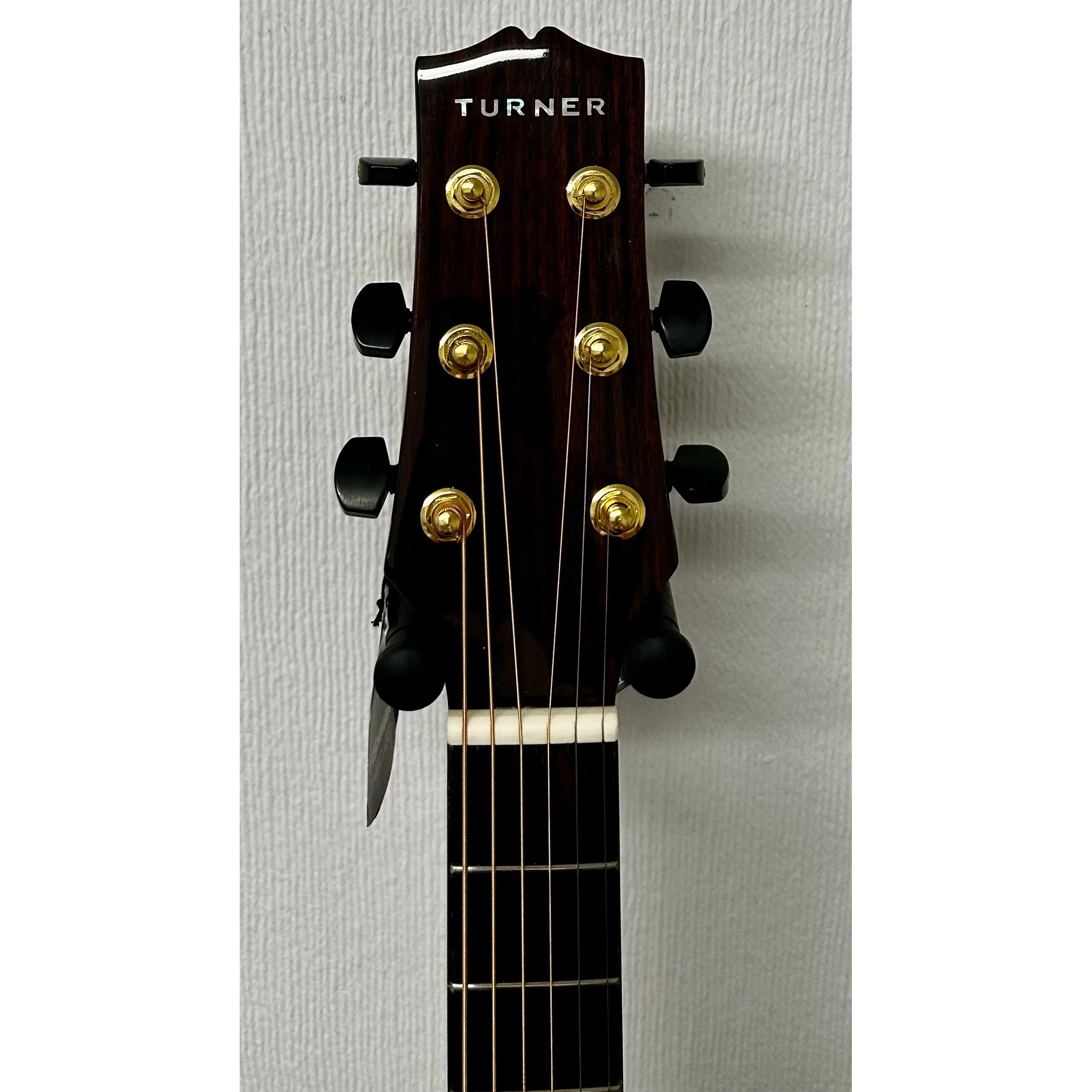 Turner Grand Auditorium 84CE Electro Acoustic Guitar