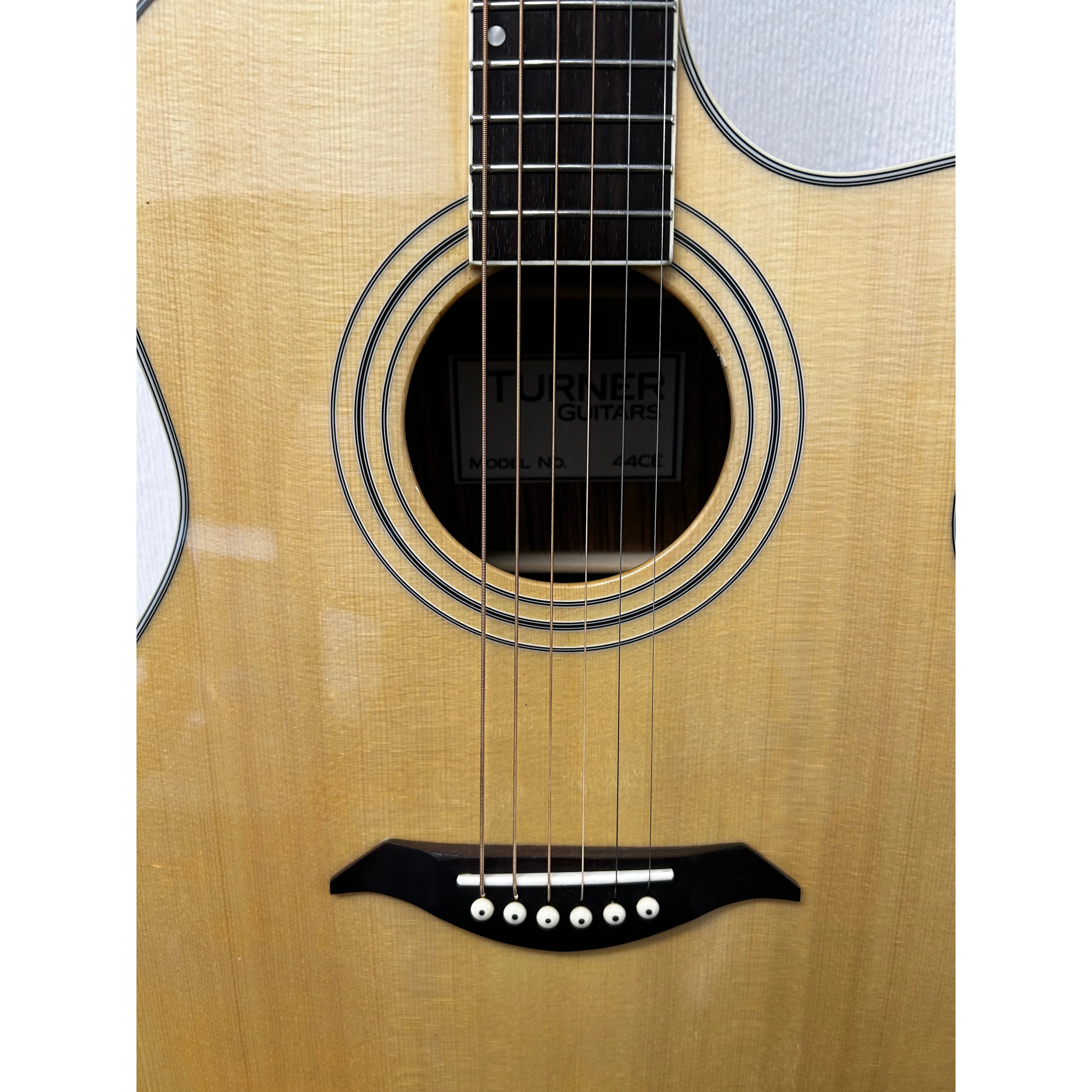 Turner Grand Auditorium 44CE Electro Acoustic Guitar