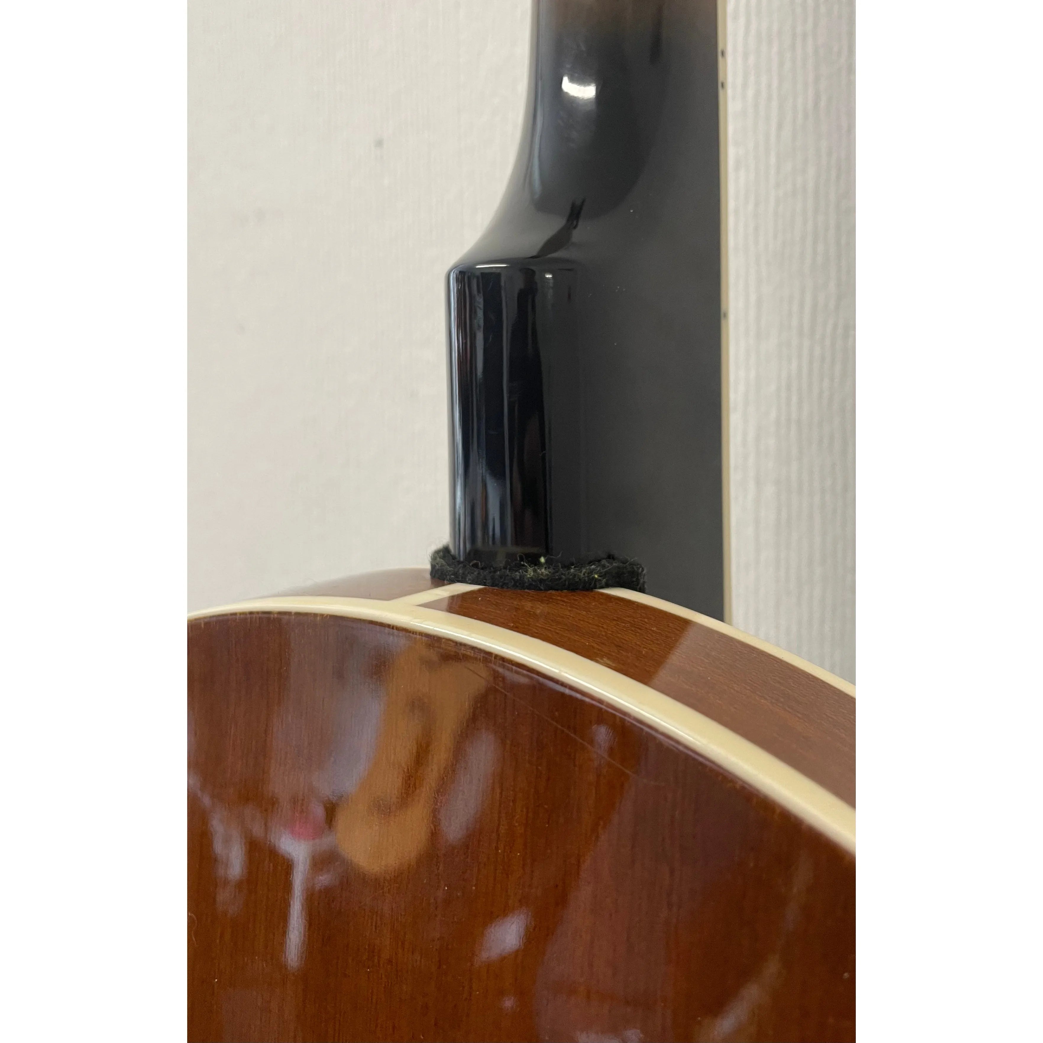 Gear4Music 4 String Tenor Banjo with Gigbag Pre-Owned