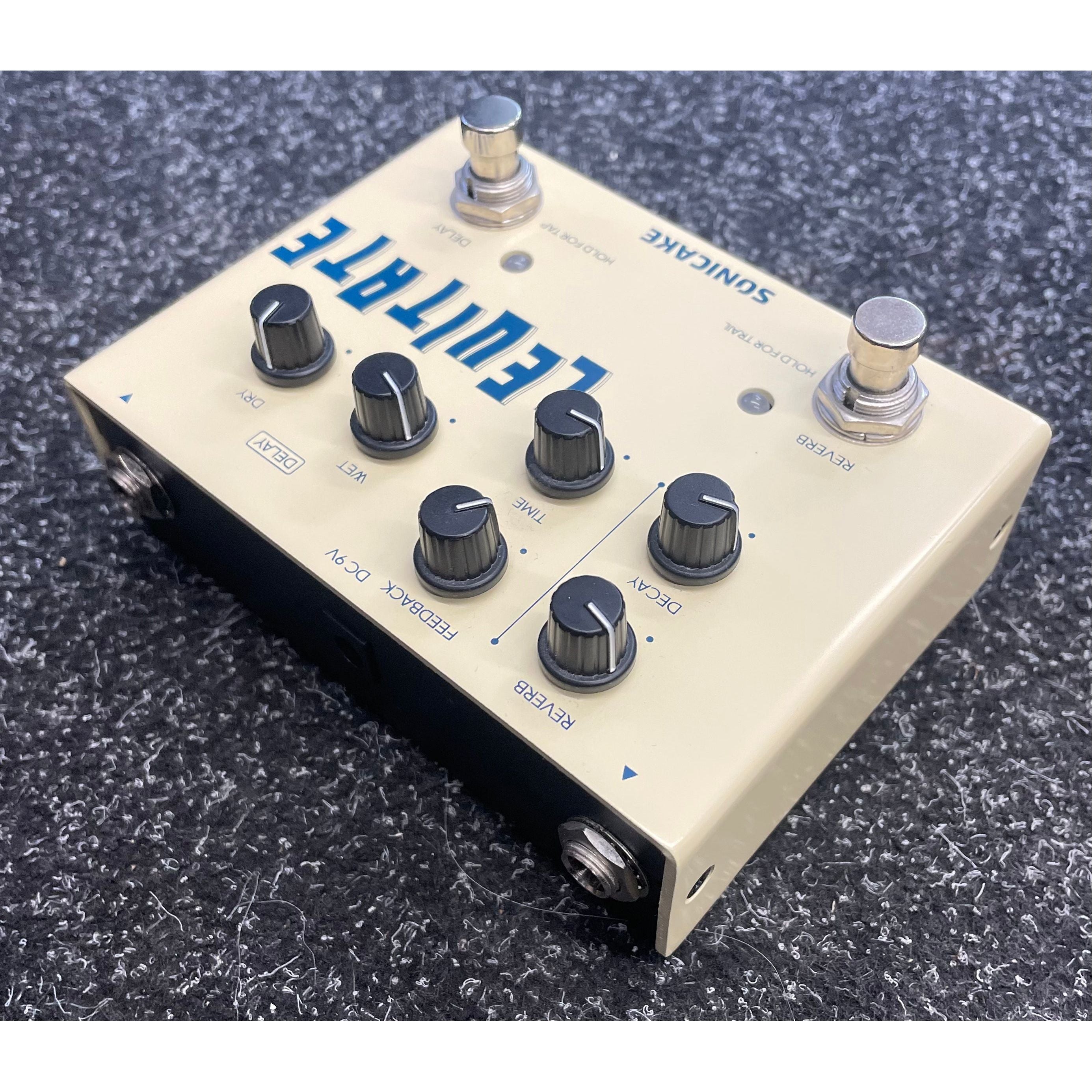 Sonicake Levitate 2 in 1 Delay/Reverb Dual Switch Digital Effects Pedal for Guitar Pre-Owned