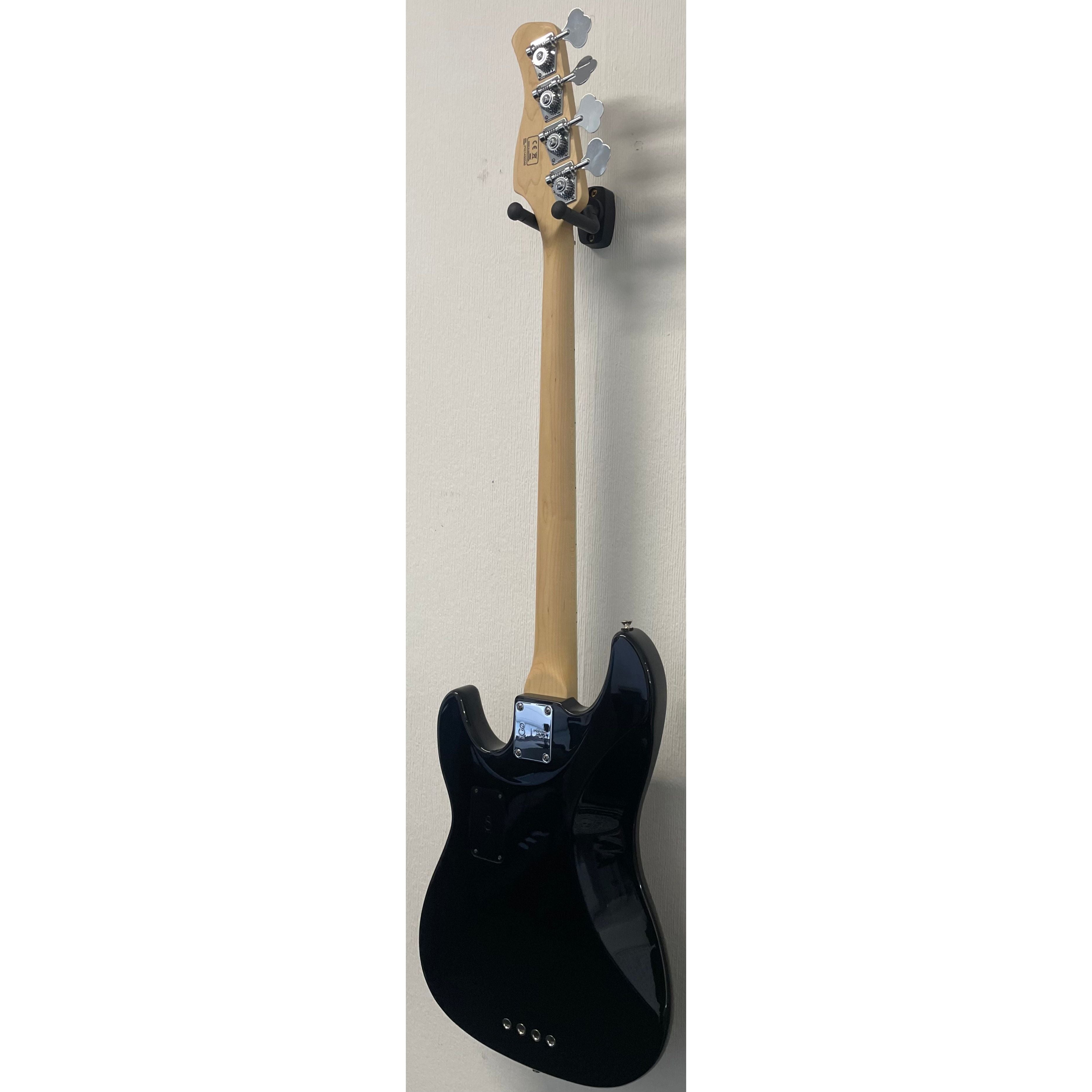 Sire X Marcus Miller P7 Passive/Active Electric Bass in Gloss Black Pre-Owned