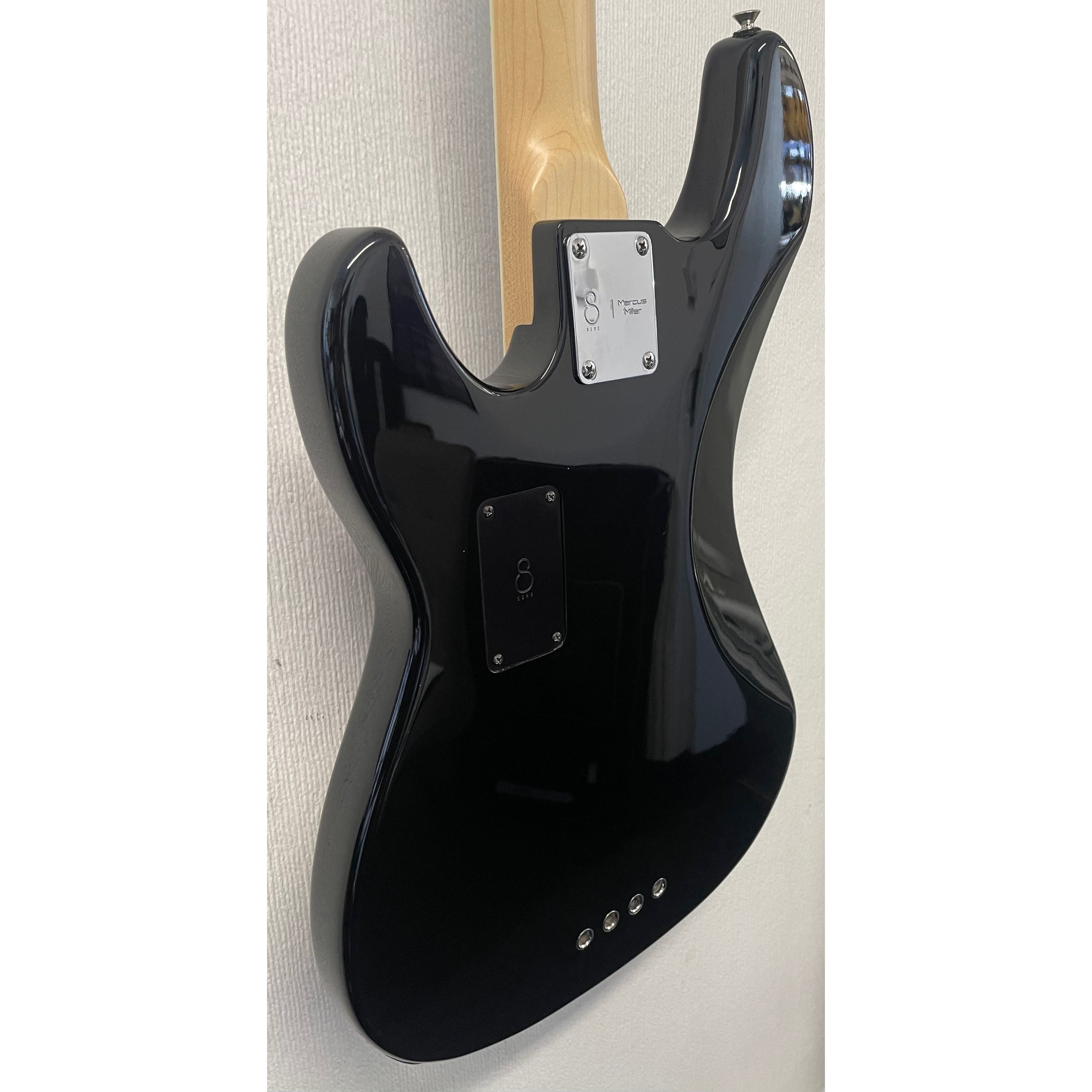 Sire X Marcus Miller P7 Passive/Active Electric Bass in Gloss Black Pre-Owned