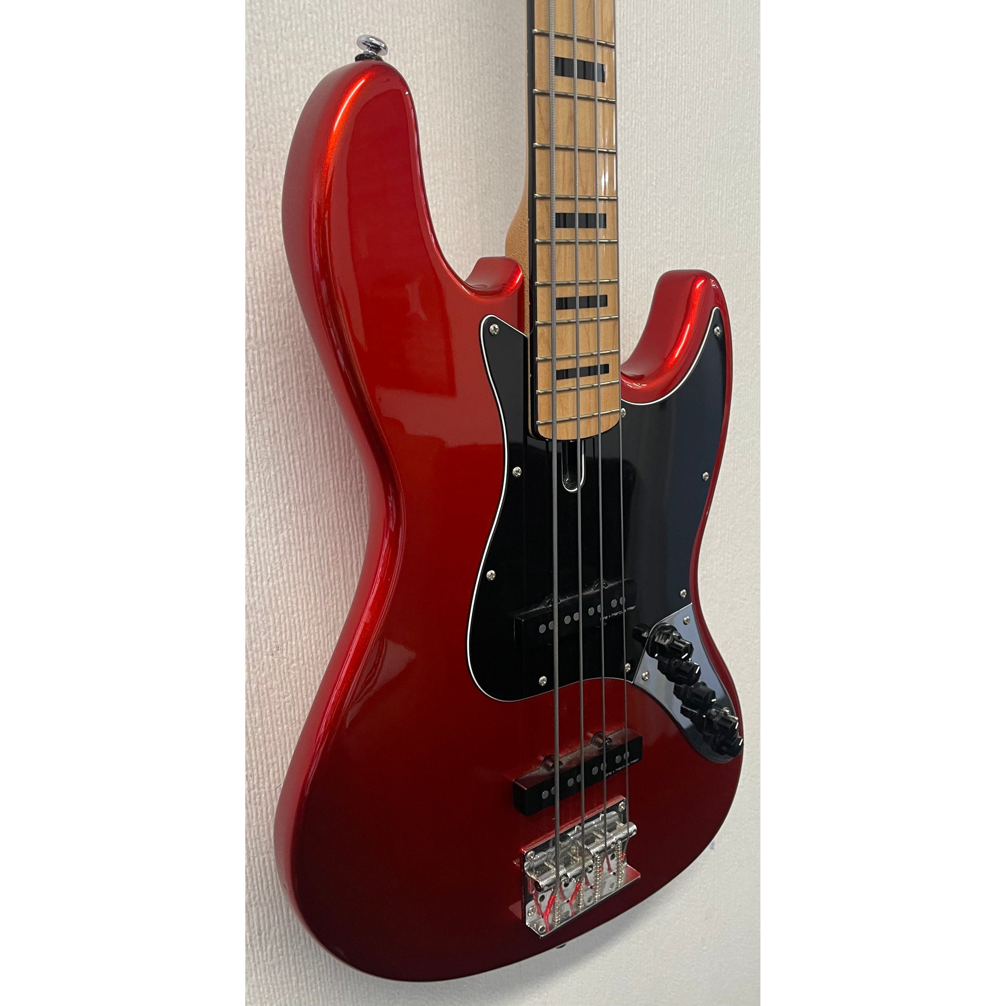 Sire X Marcus Miller V7 Passive/Active Electric Bass in Gloss Red Pre-Owned