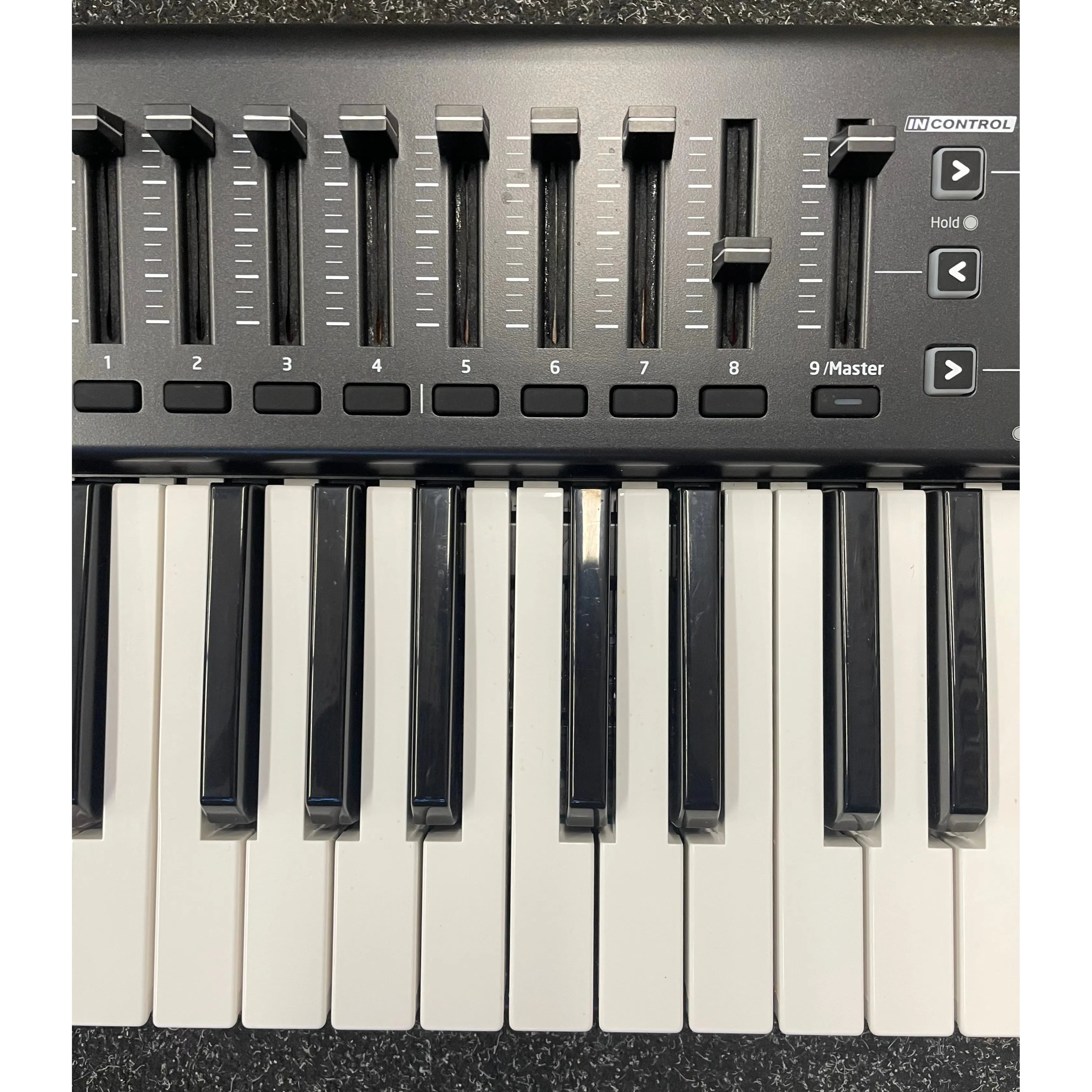 Novation Launchkey 49 MKII MIDI Keyboard Controller Pre-Owned