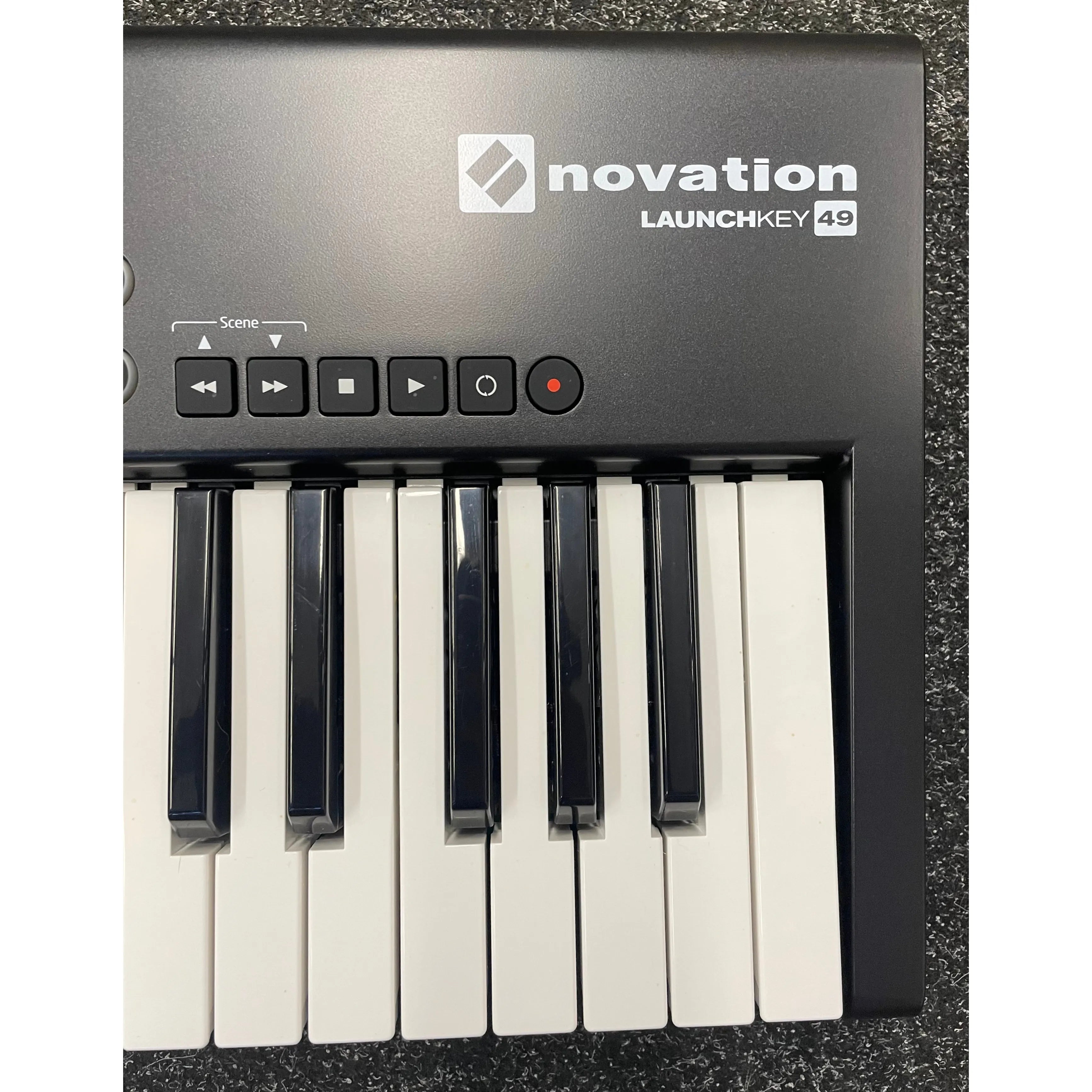 Novation Launchkey 49 MKII MIDI Keyboard Controller Pre-Owned