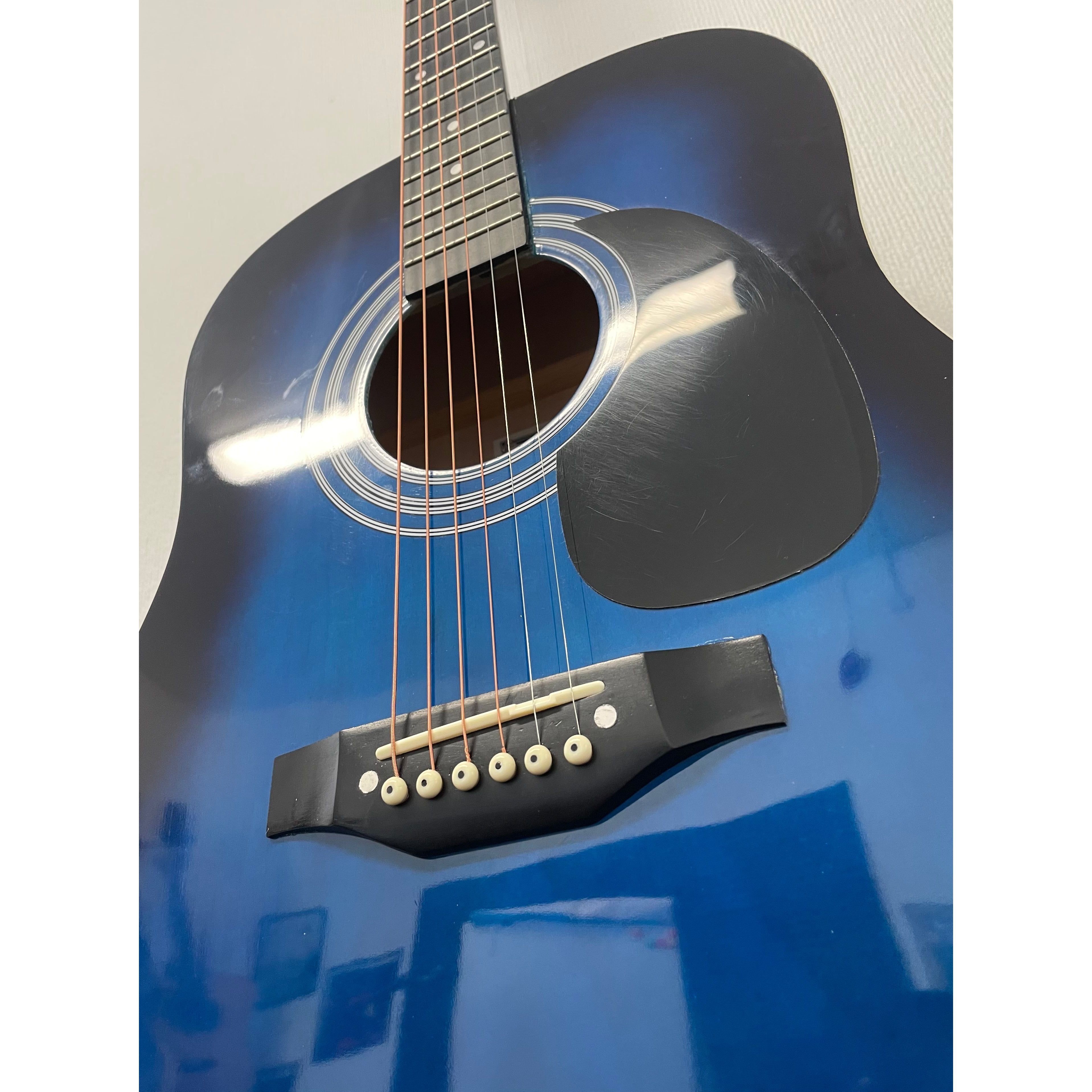 Falcon FG100BL Dreadnought Acoustic Guitar in Blueburst Pre-Owned