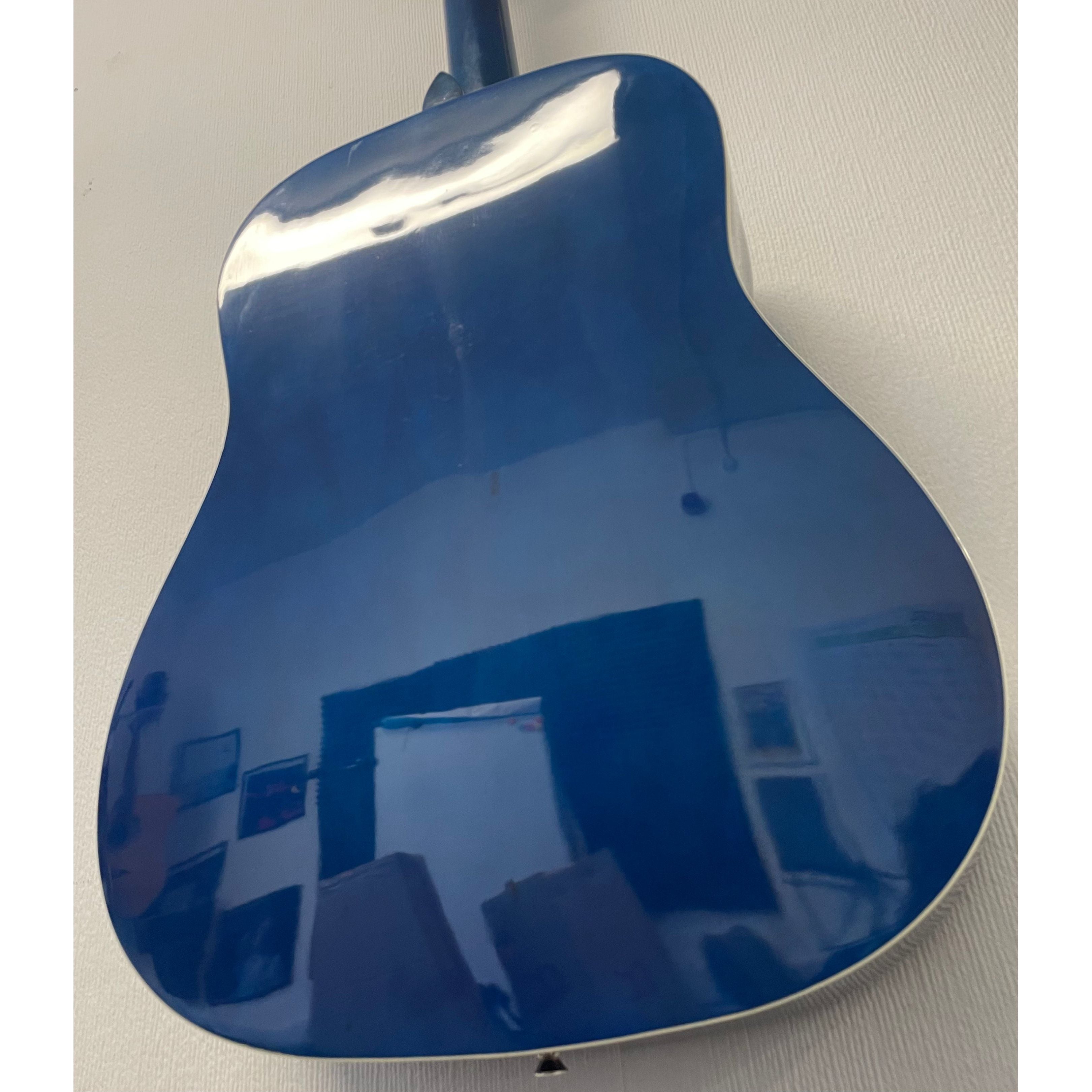 Falcon FG100BL Dreadnought Acoustic Guitar in Blueburst Pre-Owned