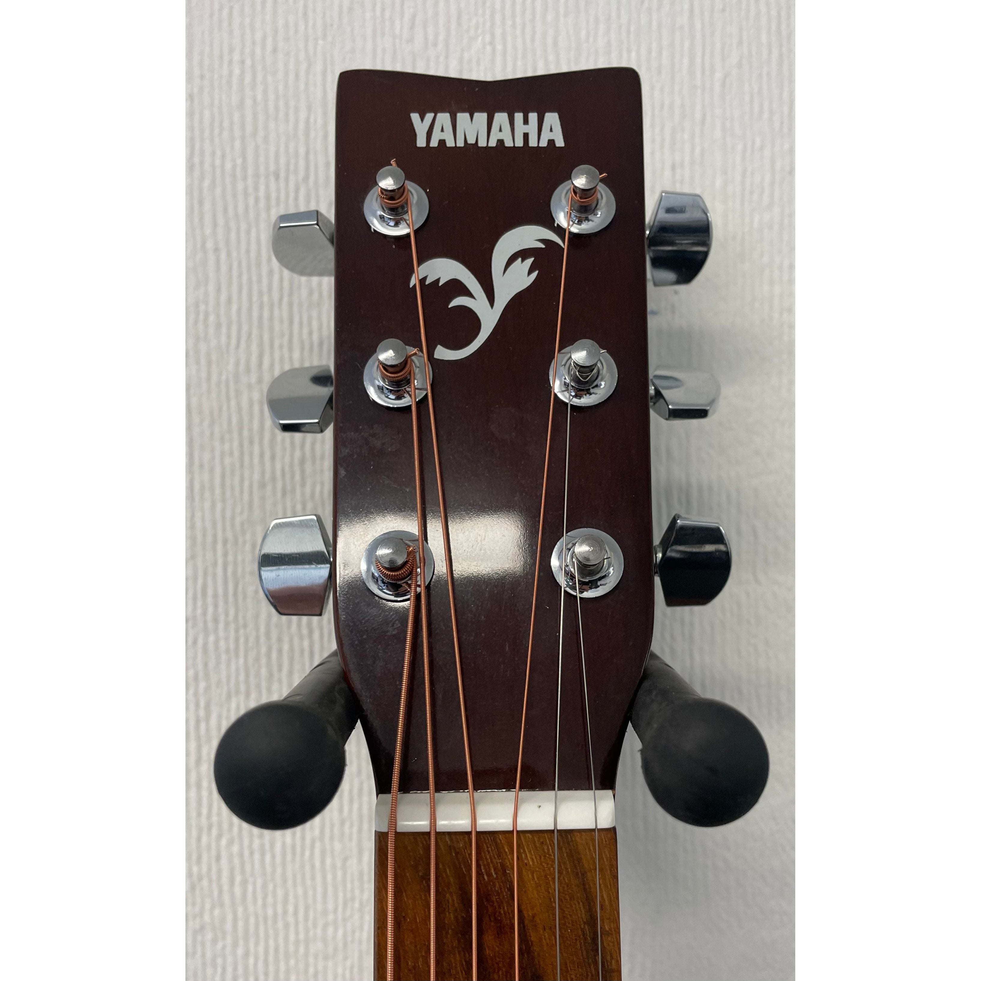 Yamaha F310 Dreadnought Acoustic Guitar in Natural Pre-Owned