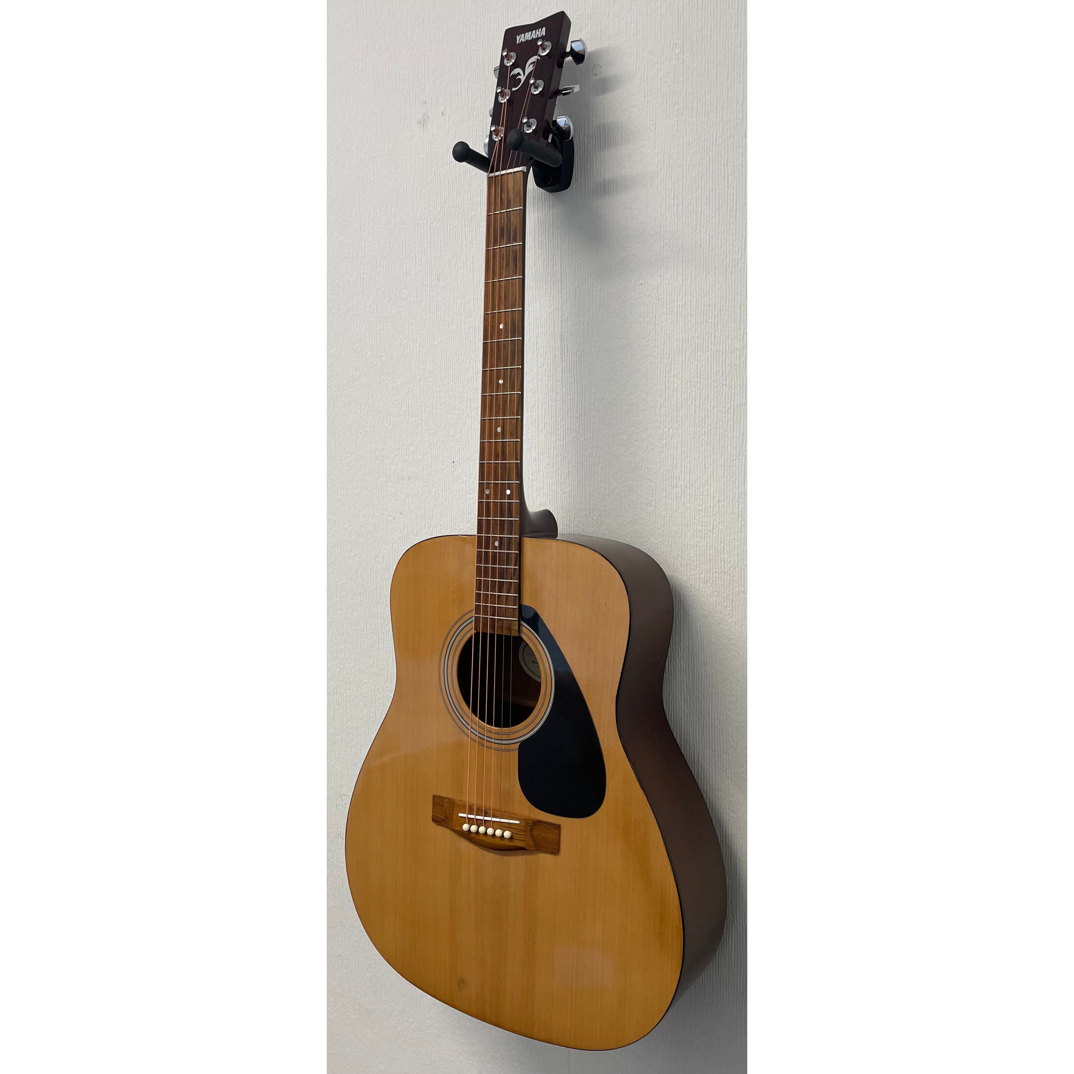 Yamaha F310 Dreadnought Acoustic Guitar in Natural Pre-Owned