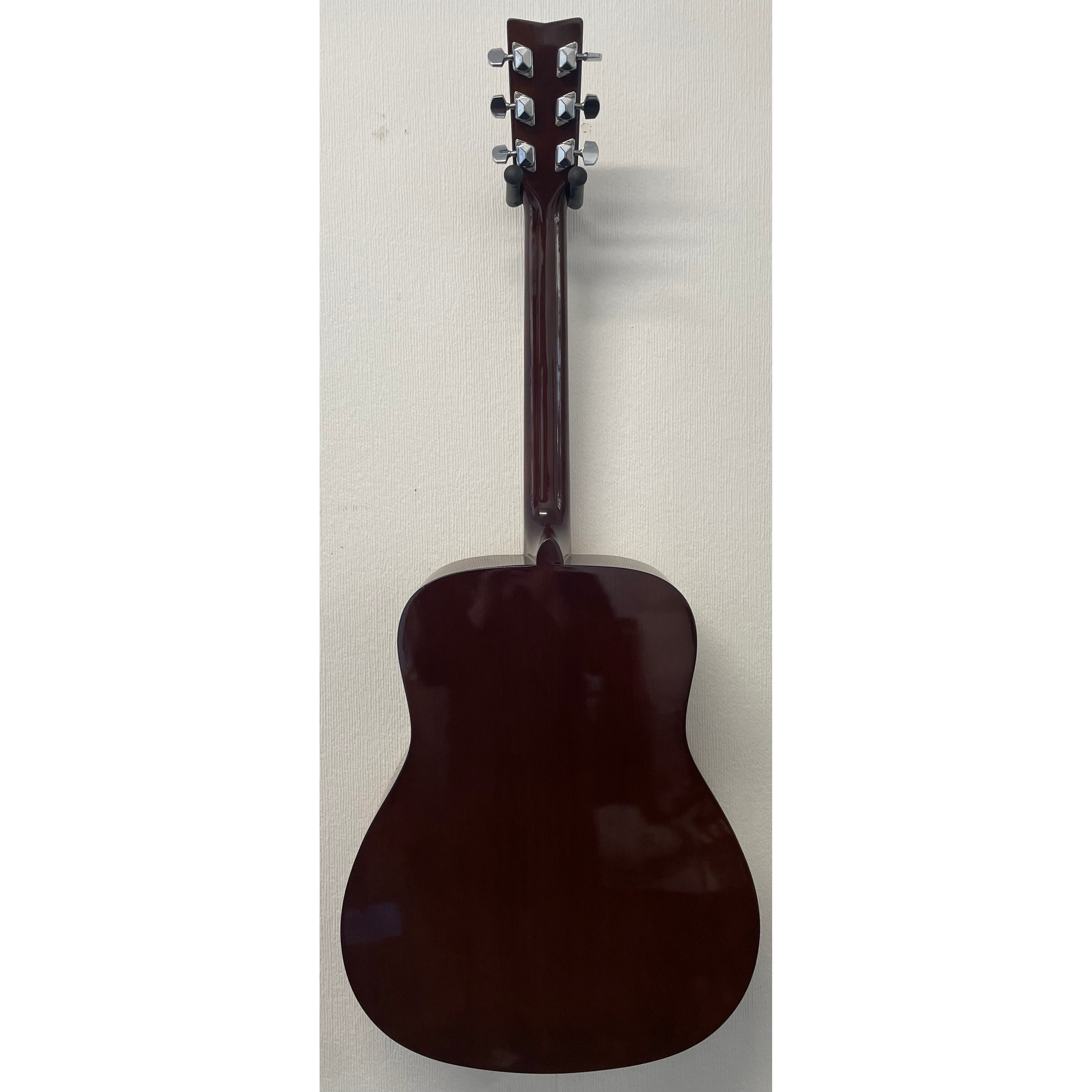 Yamaha F310 Dreadnought Acoustic Guitar in Natural Pre-Owned