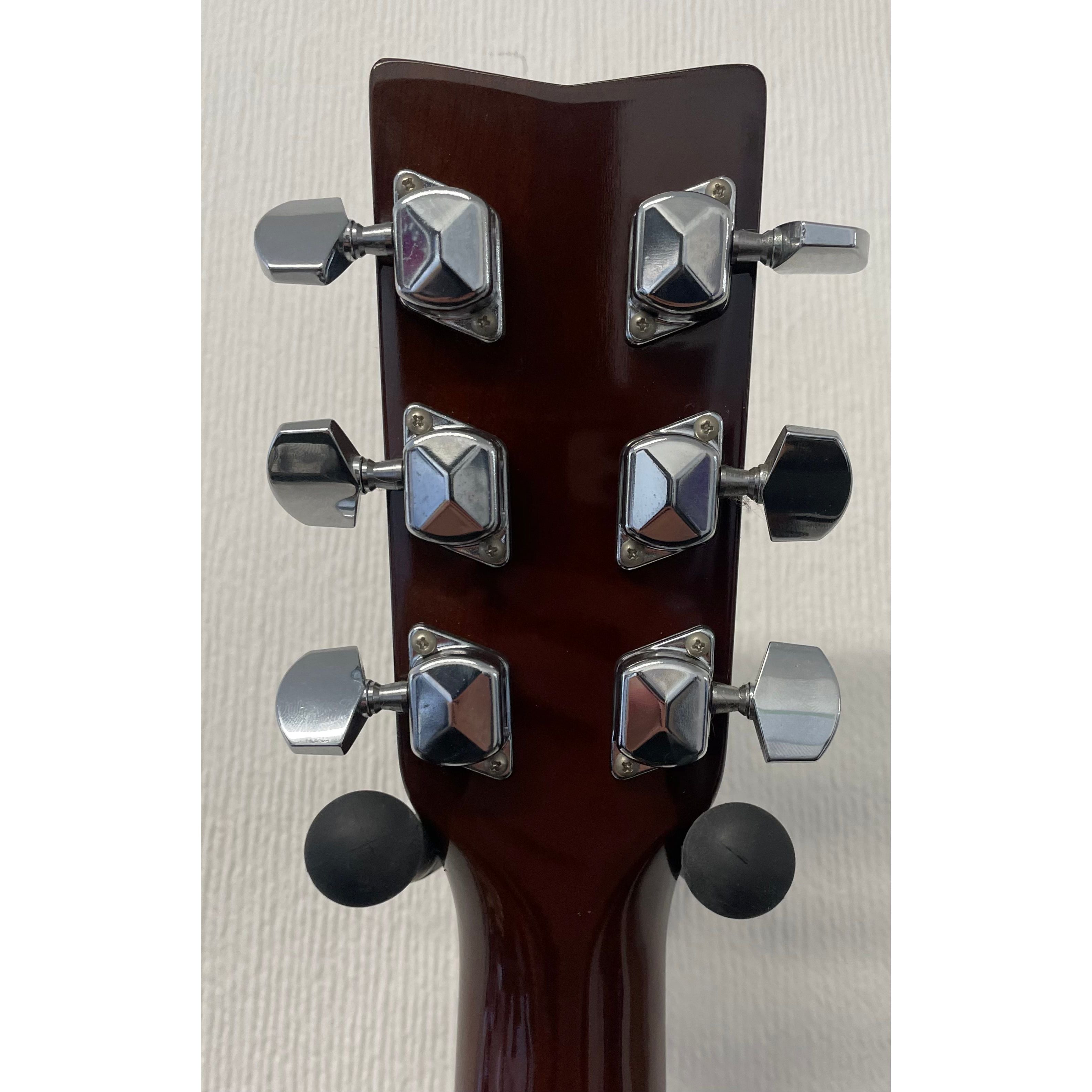 Yamaha F310 Dreadnought Acoustic Guitar in Natural Pre-Owned