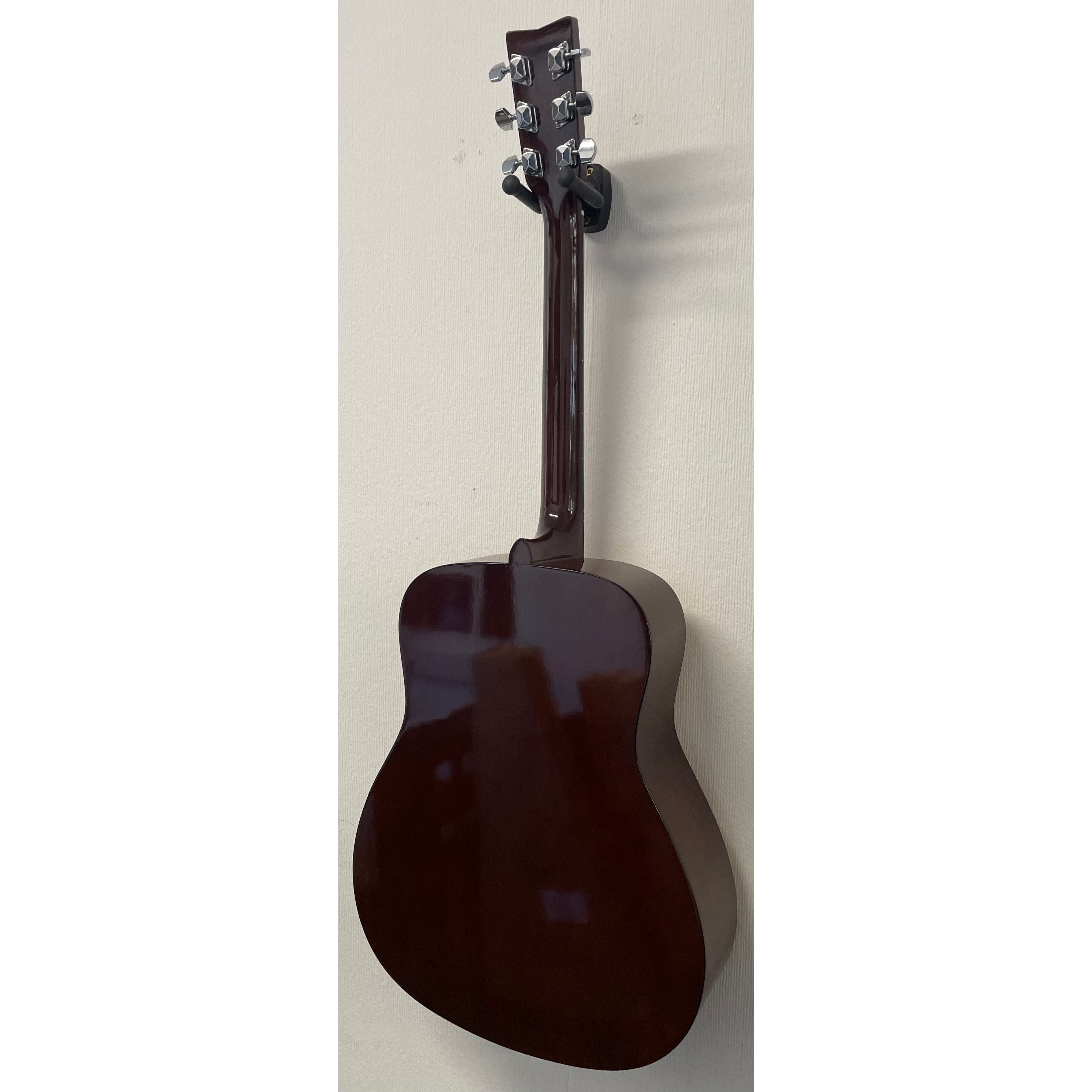 Yamaha F310 Dreadnought Acoustic Guitar in Natural Pre-Owned