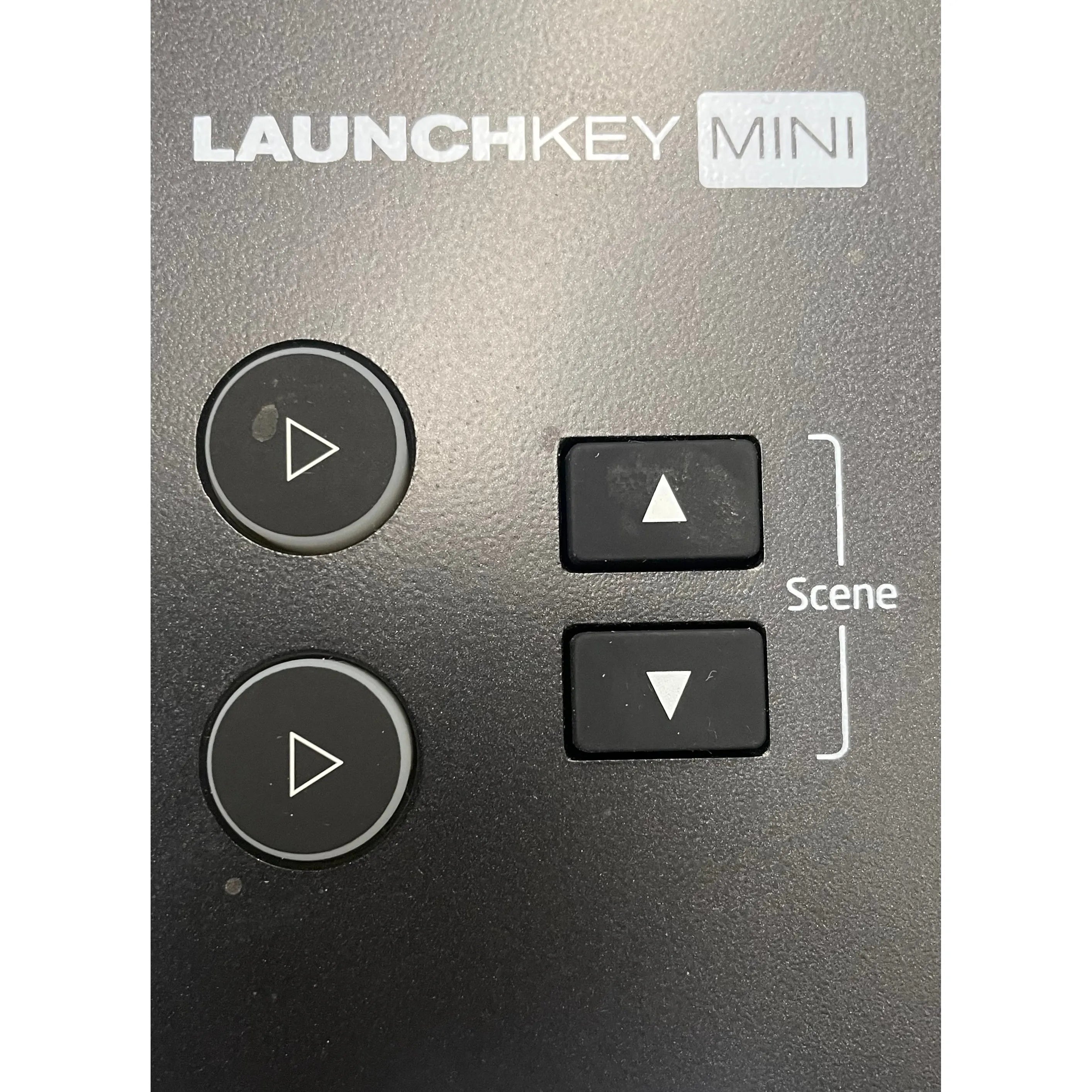 Novation LAUNCHKEY-MINI-MK2 25-Key USB MIDI Controller Pre-Owned