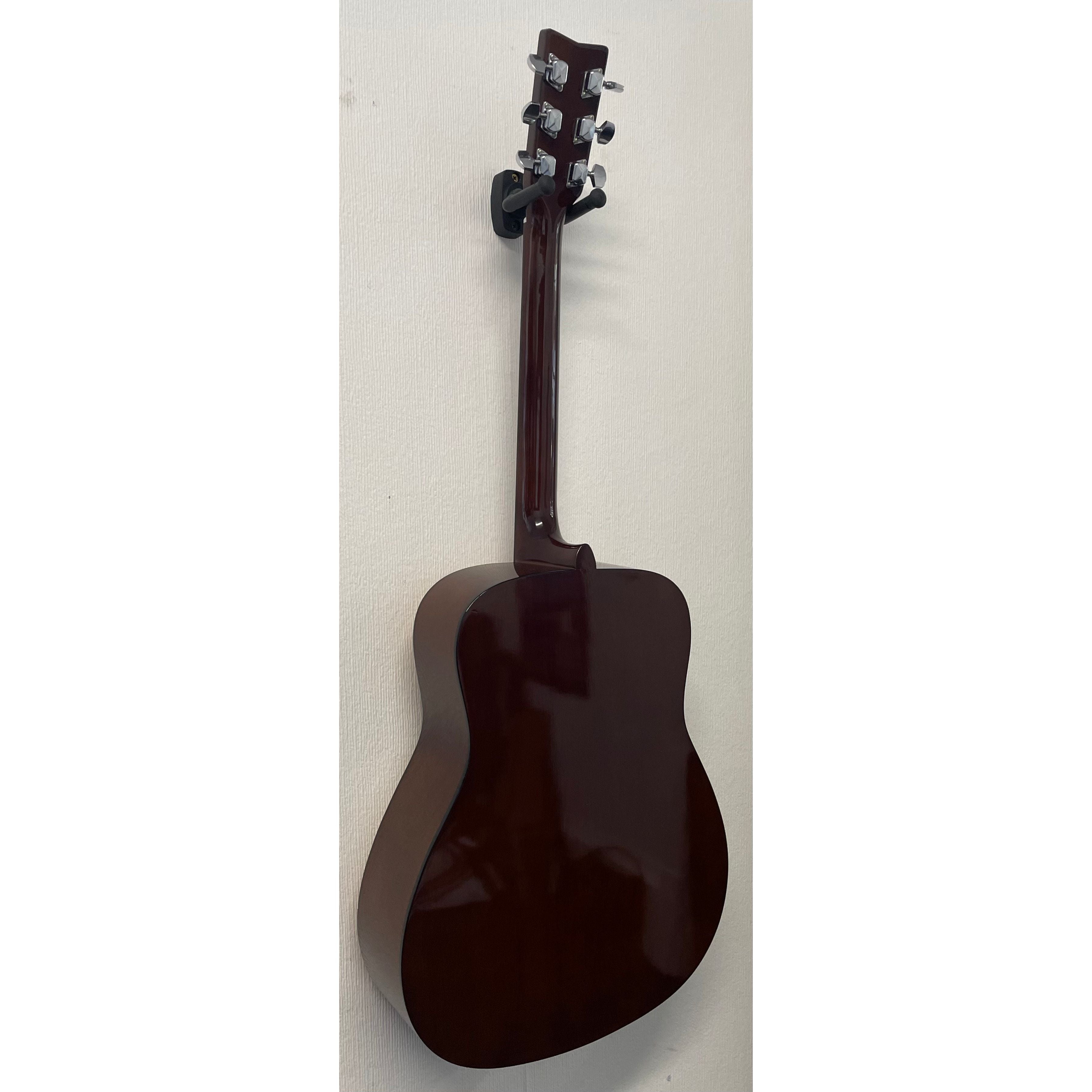 Yamaha F310 Dreadnought Acoustic Guitar in Natural Pre-Owned