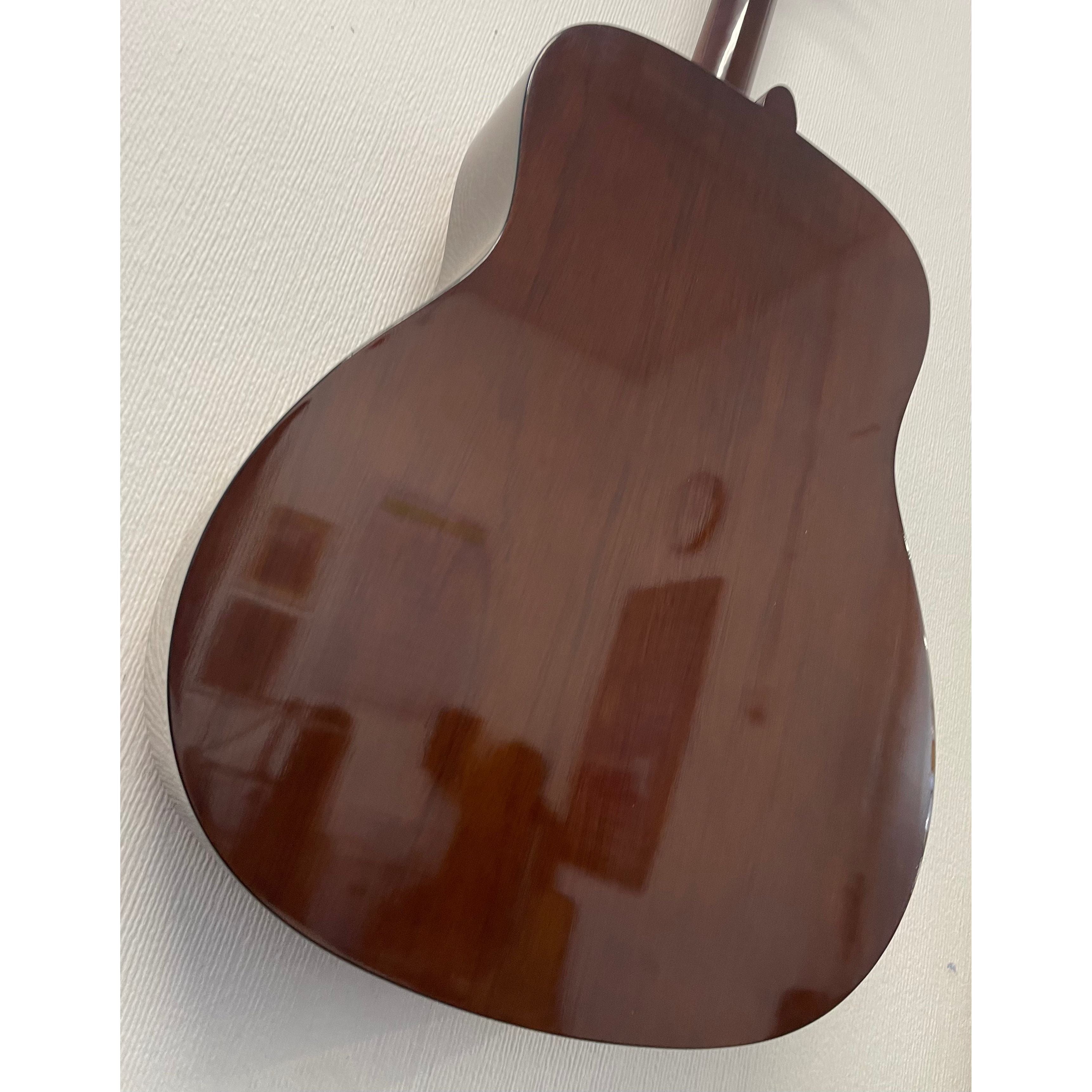 Yamaha F310 Dreadnought Acoustic Guitar in Natural Pre-Owned