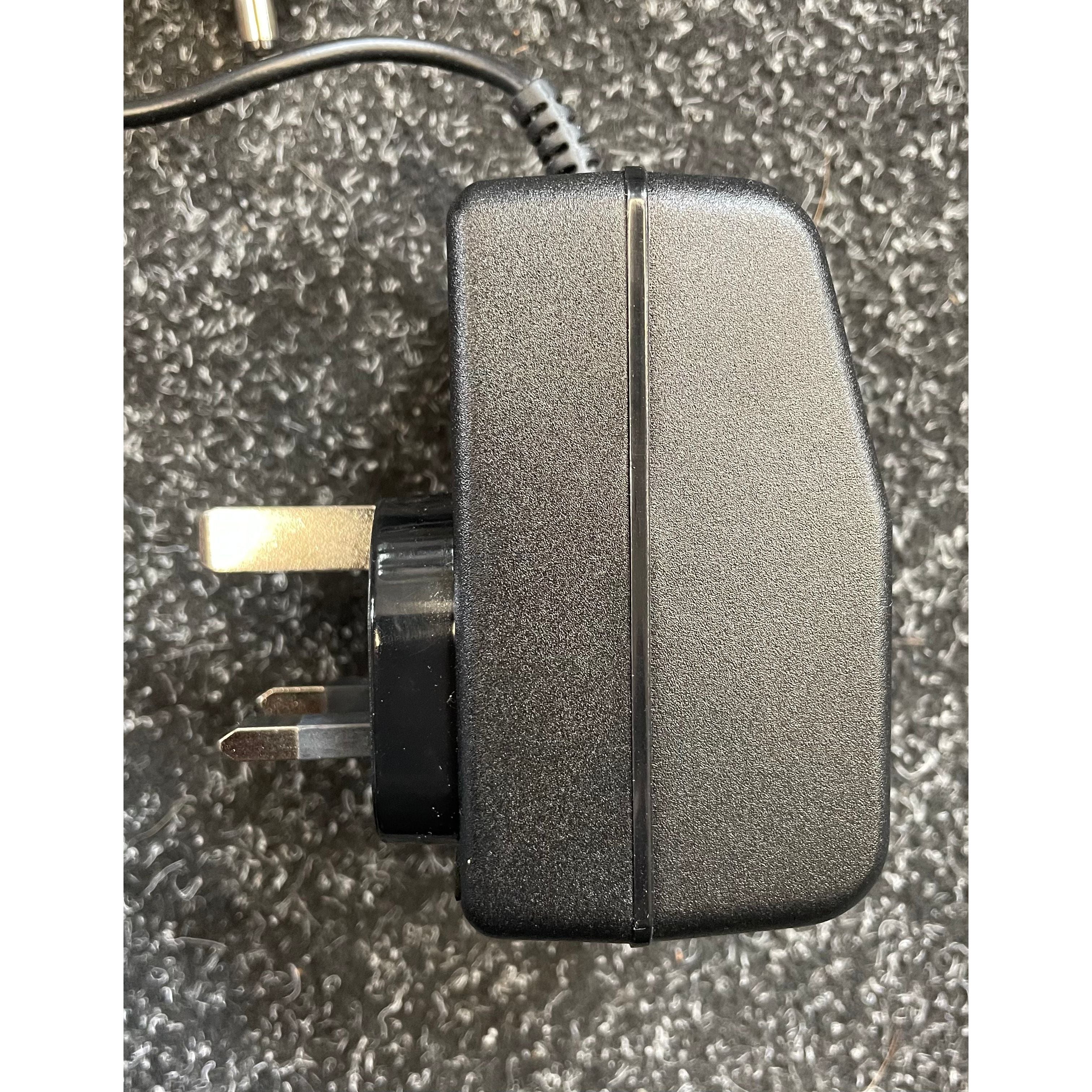 Boss PSA-240 Guitar Pedal Power Adapter Pre-Owned