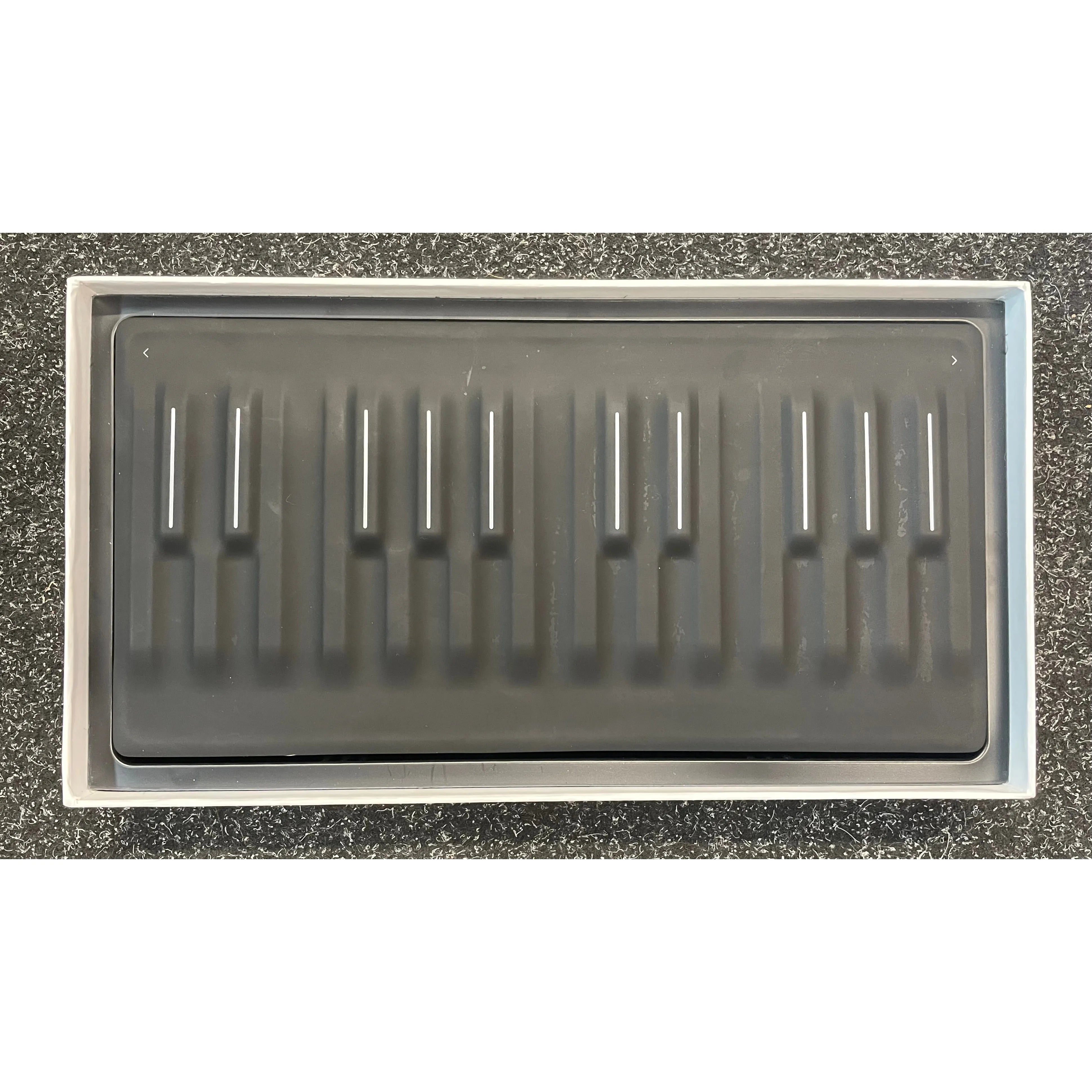 ROLI Seaboard Block 5D 24-Key Expressive MIDI Keyboard Controller Pre-Owned