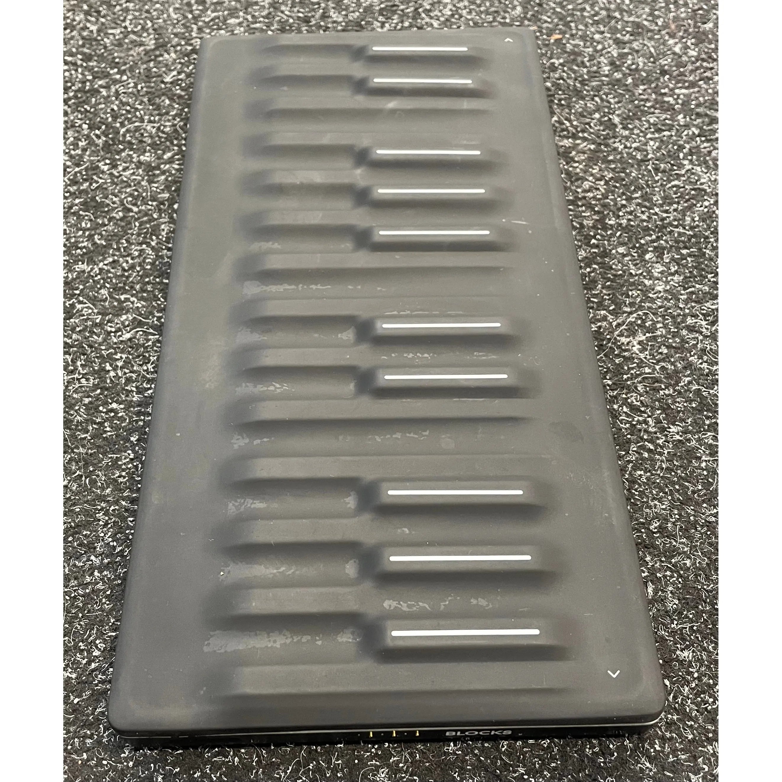 ROLI Seaboard Block 5D 24-Key Expressive MIDI Keyboard Controller Pre-Owned