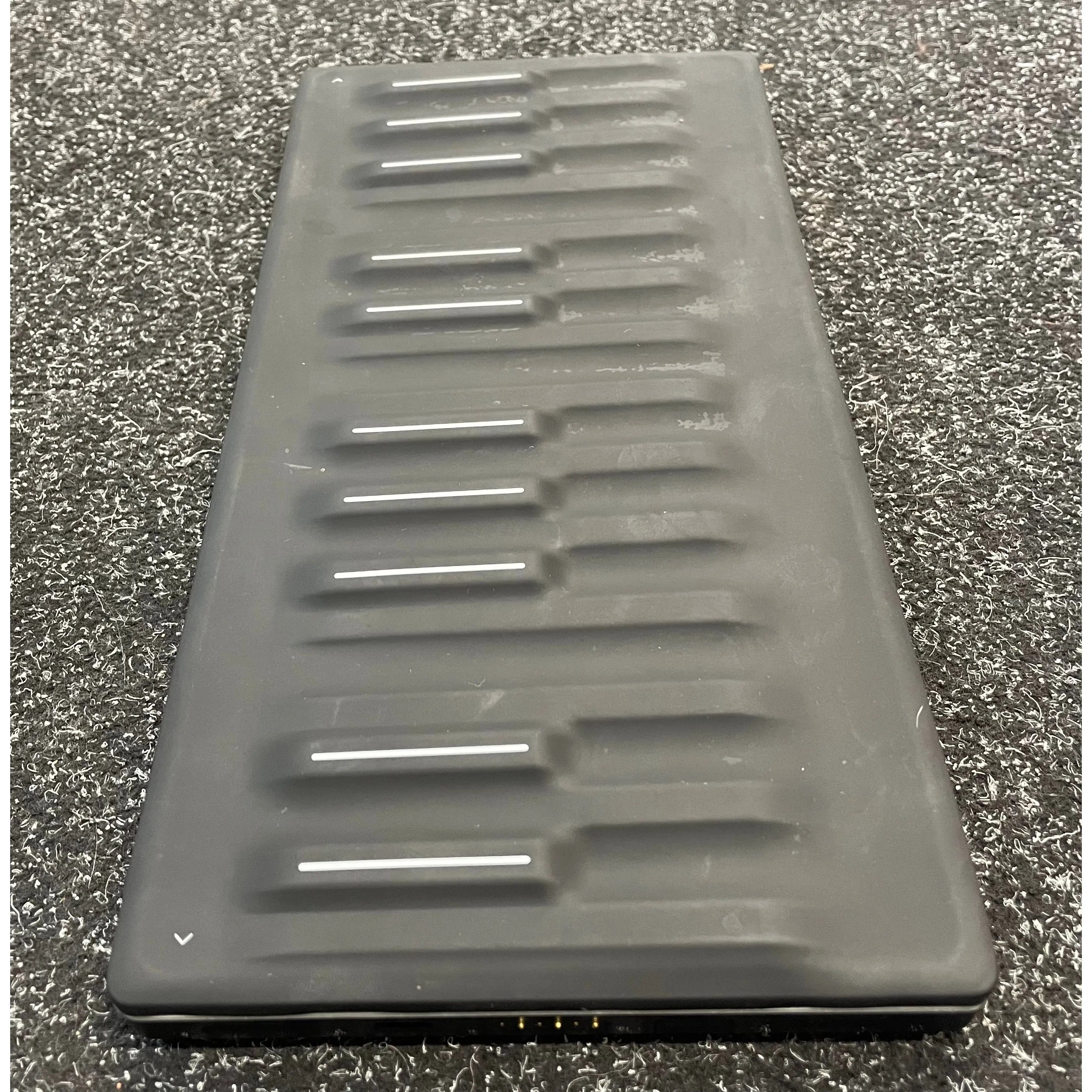 ROLI Seaboard Block 5D 24-Key Expressive MIDI Keyboard Controller Pre-Owned