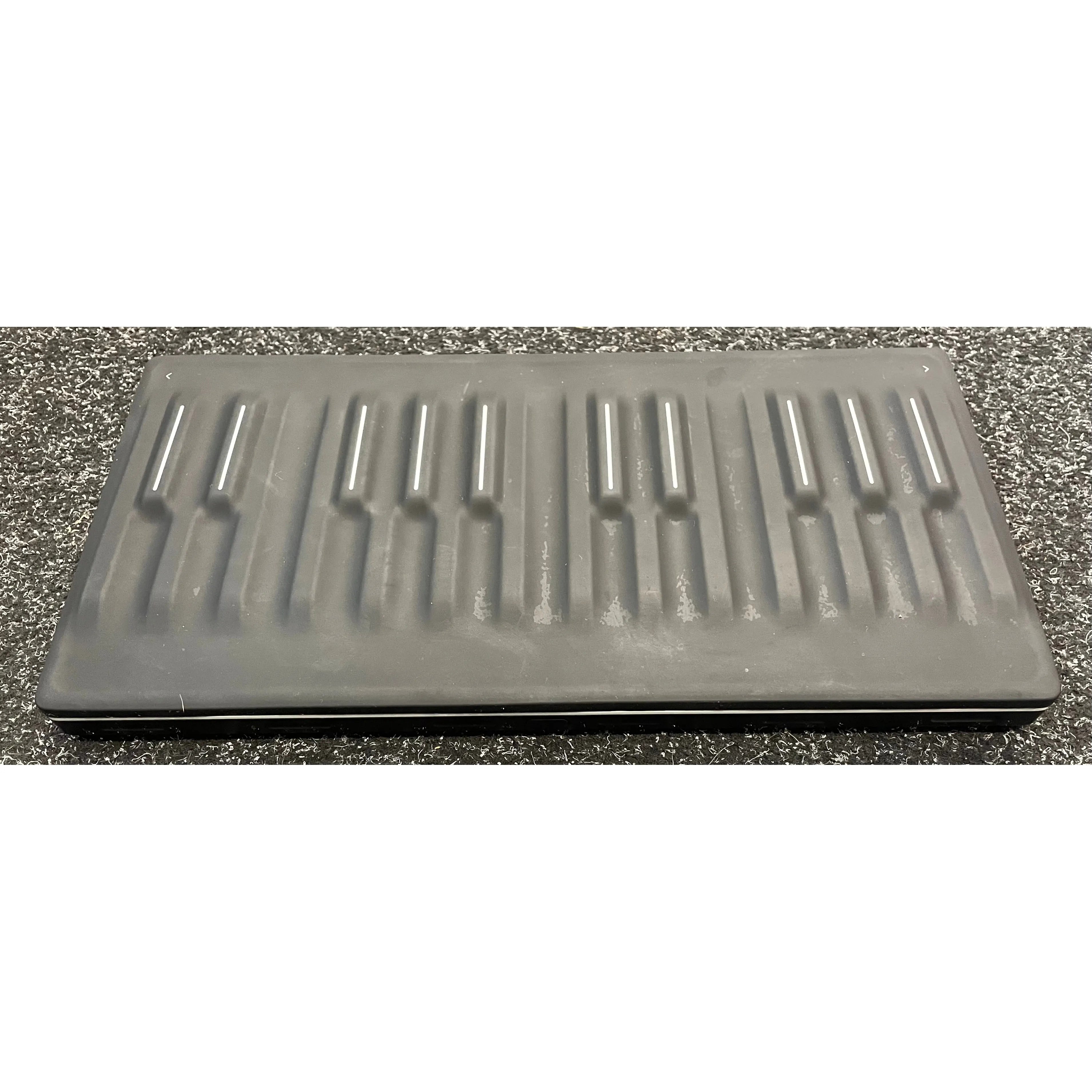 ROLI Seaboard Block 5D 24-Key Expressive MIDI Keyboard Controller Pre-Owned