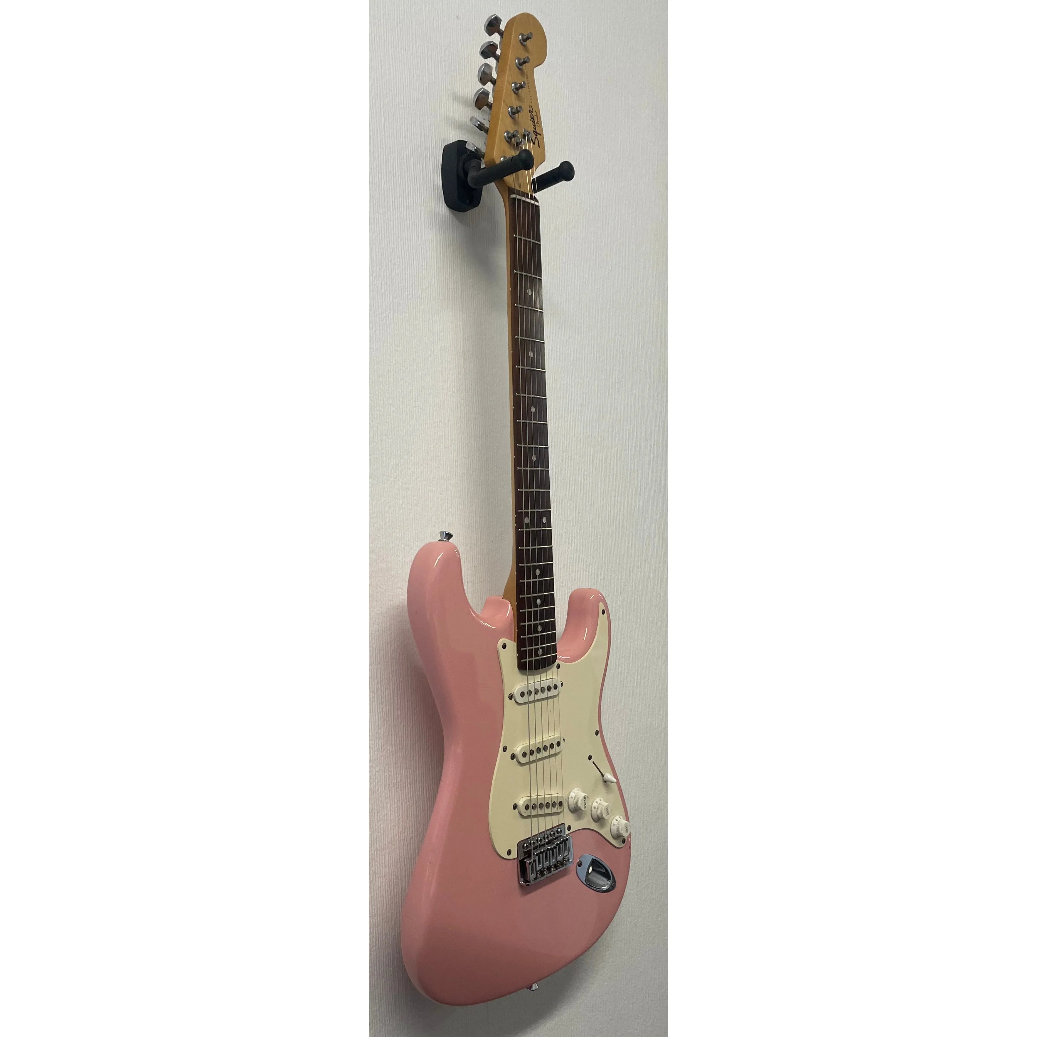 Squier Bullet Stratocaster Electric Guitar in Shell Pink Pre-Owned