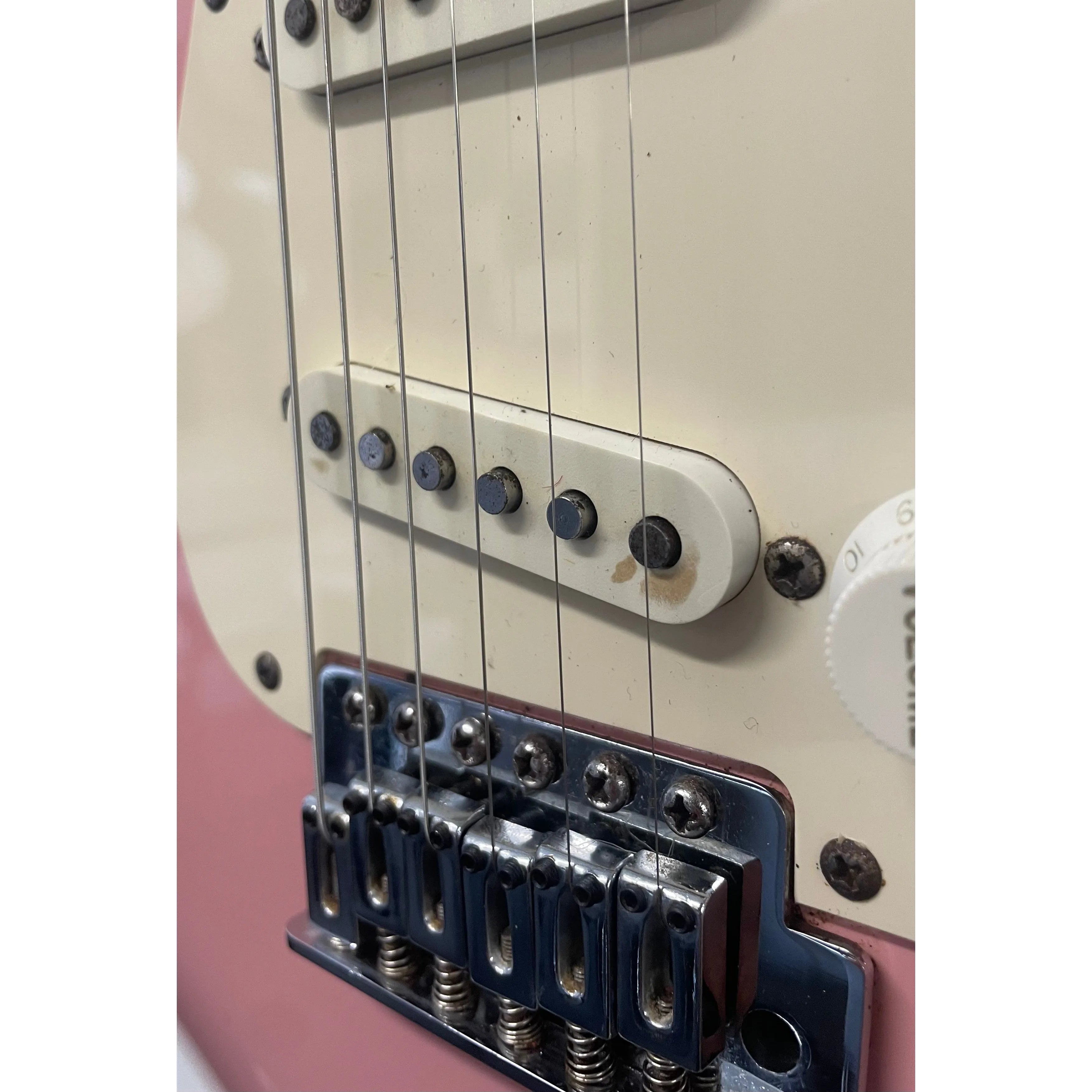 Squier Bullet Stratocaster Electric Guitar in Shell Pink Pre-Owned
