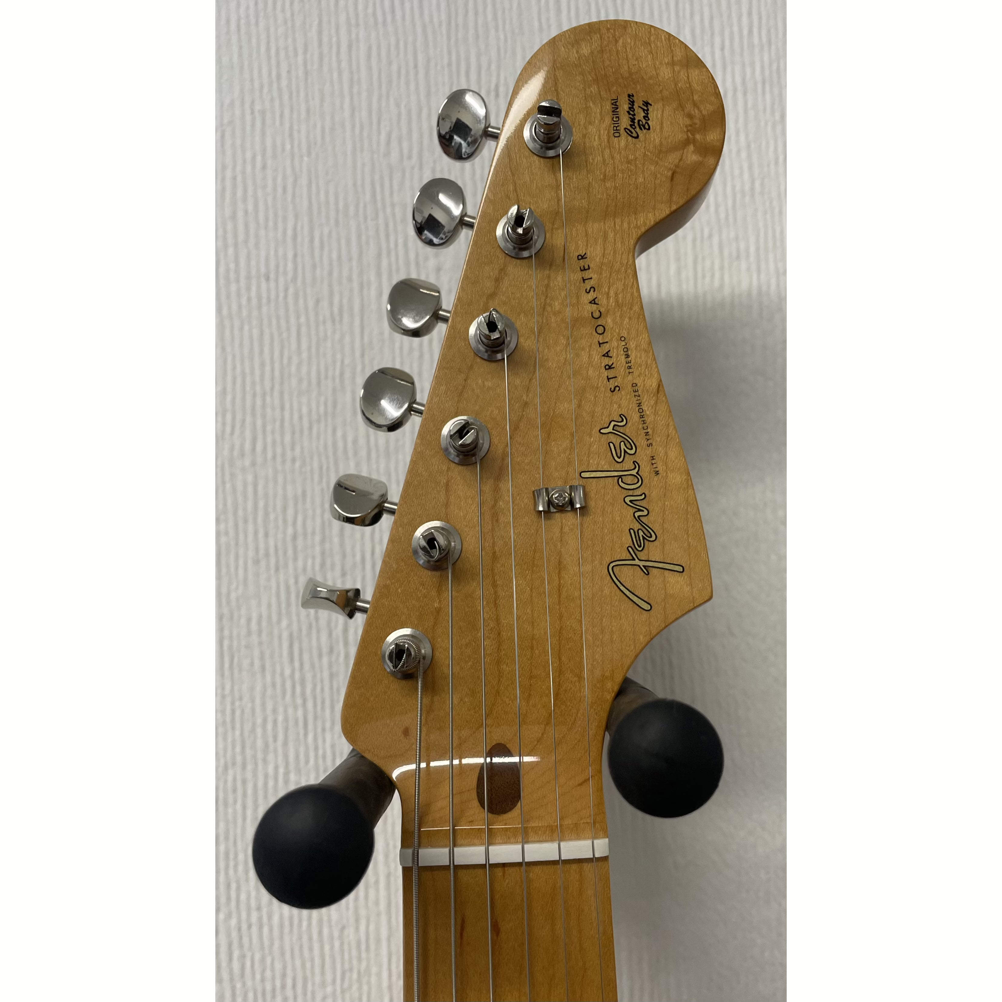 Fender Classic Series 50's Stratocaster in Fiesta Red with Gigbag Pre-Owned