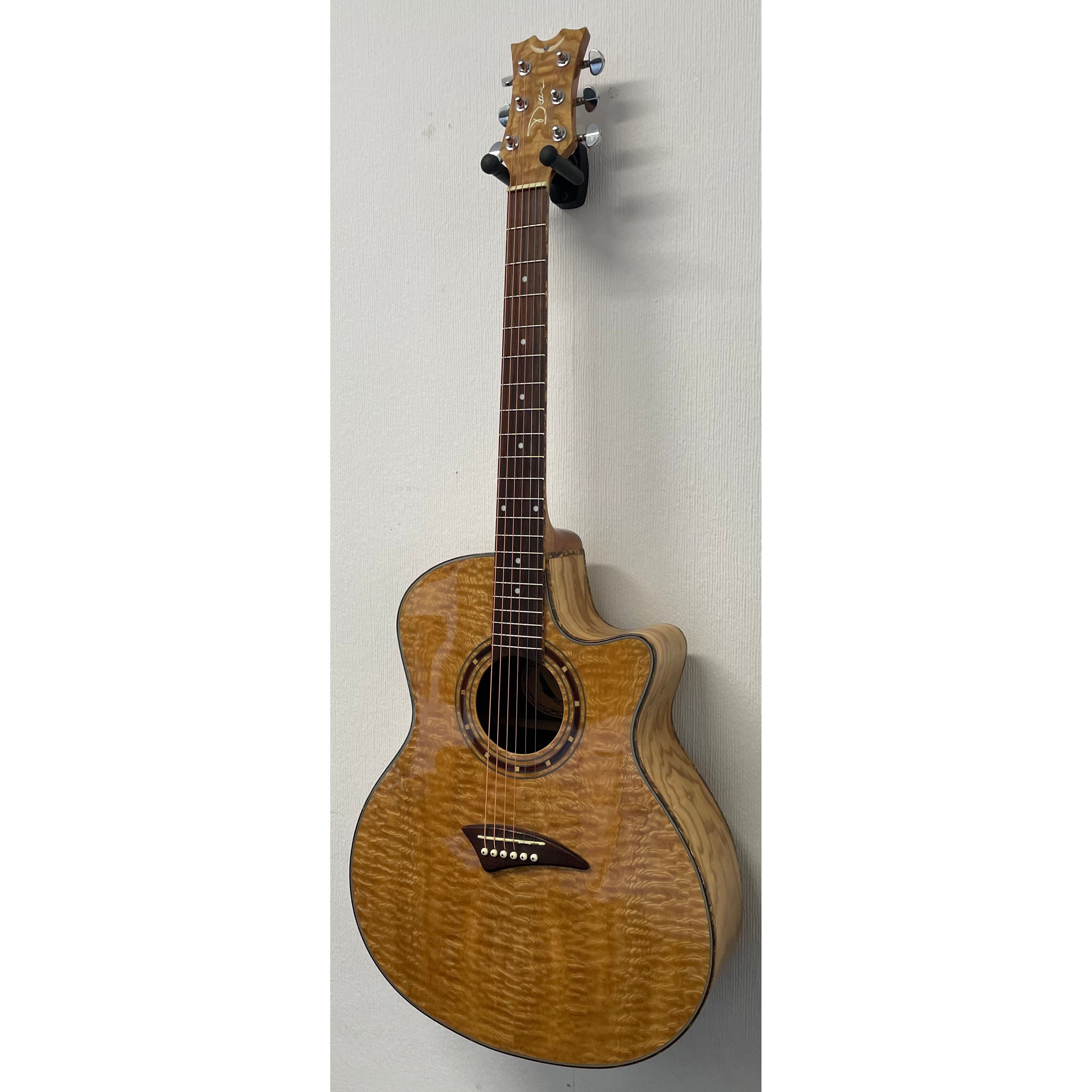 Dean EGA-GN Exotica Quilted Ash Electro Acoustic Guitar Pre-Owned