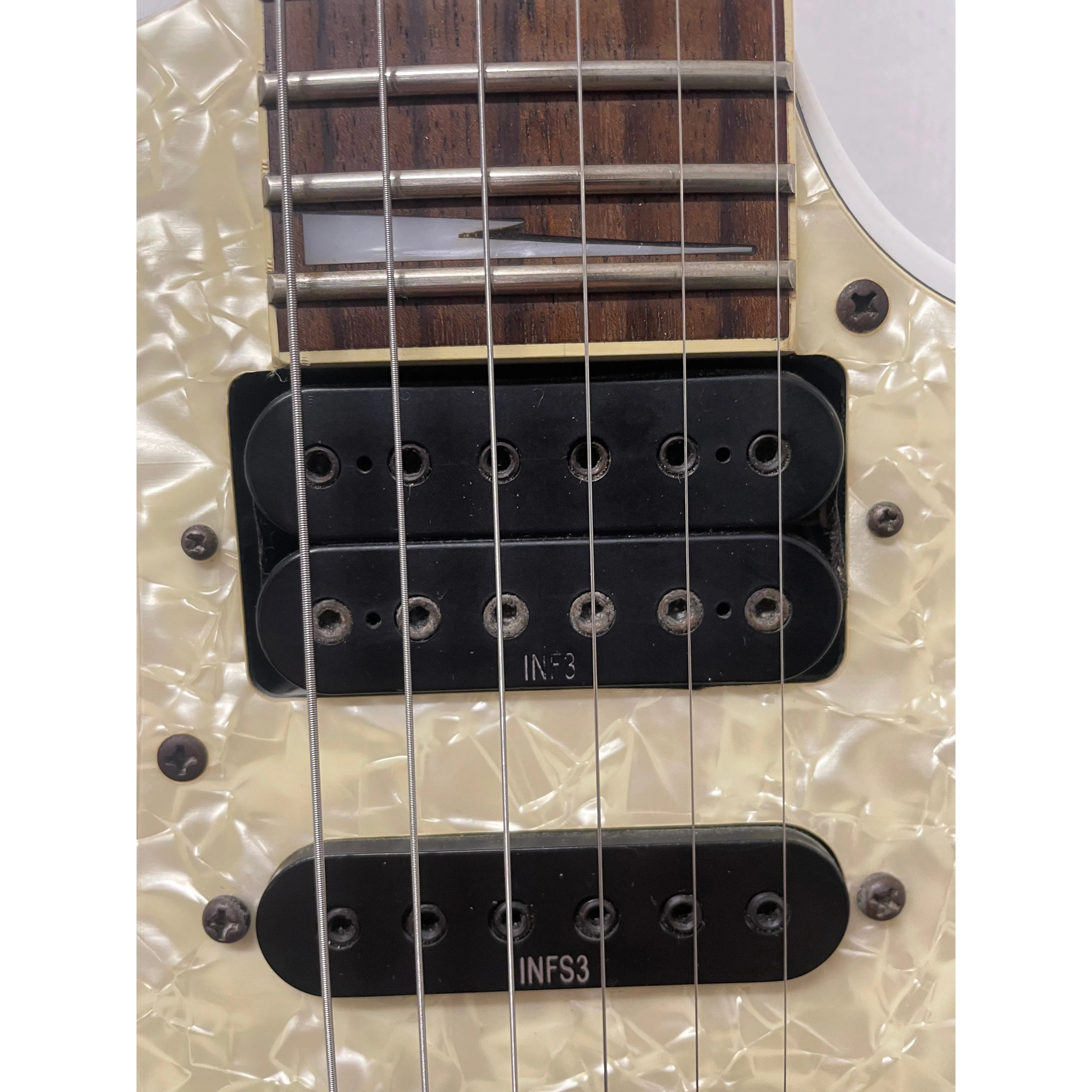 Ibanez RG350DX RG Series Electric Guitar in White with Gigbag Pre-Owned