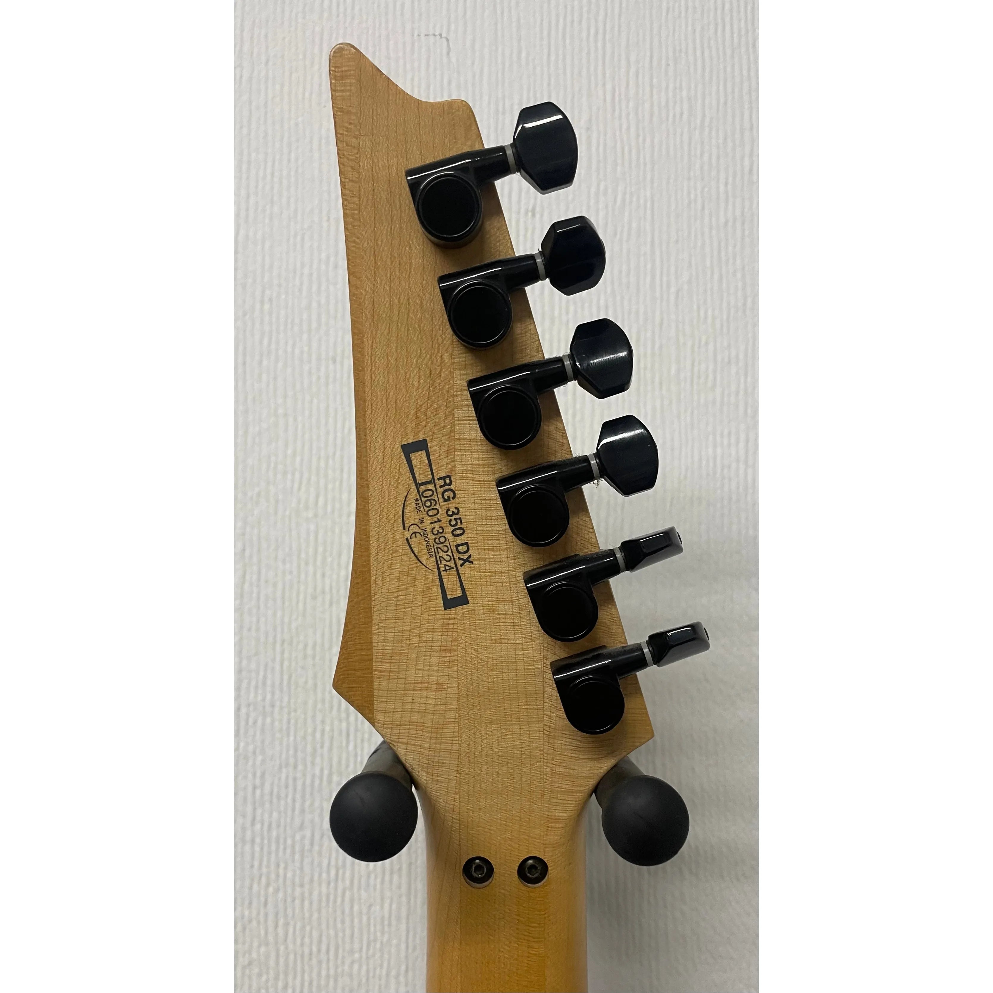 Ibanez RG350DX RG Series Electric Guitar in White with Gigbag Pre-Owned