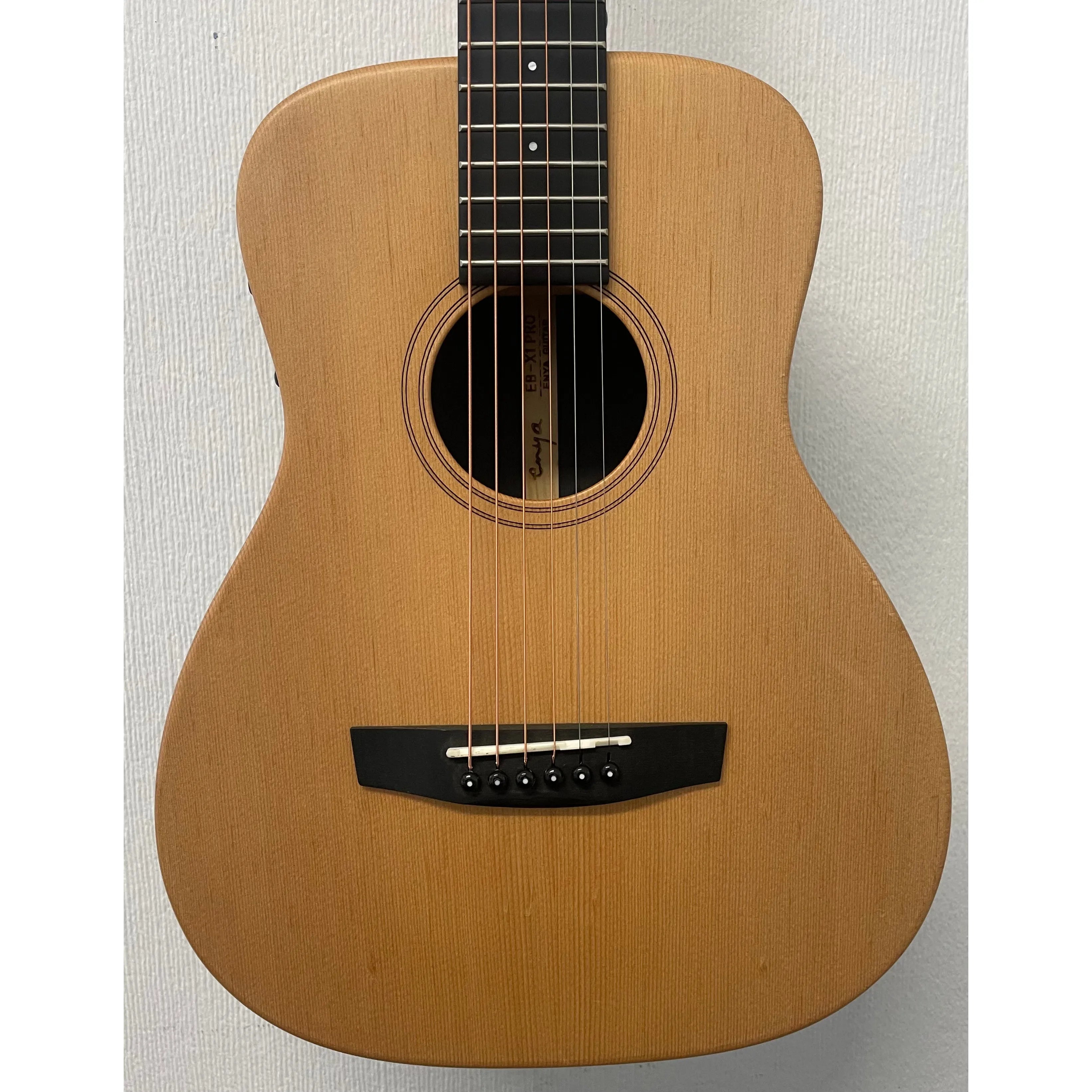 Enya EB-X1 Pro EQ Electro Acoustic Self Amplifying Guitar in Natural Pre-Owned