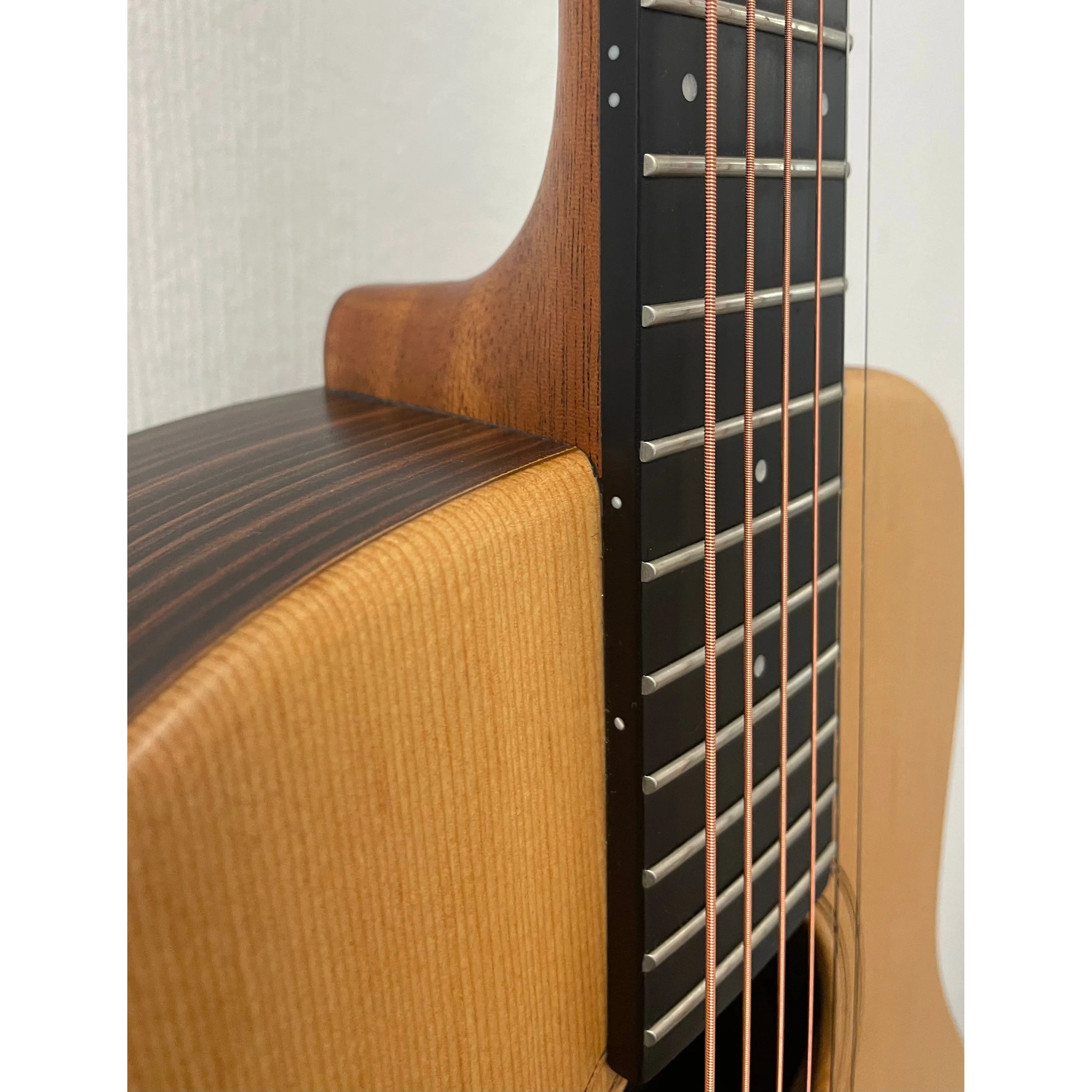 Enya EB-X1 Pro EQ Electro Acoustic Self Amplifying Guitar in Natural Pre-Owned