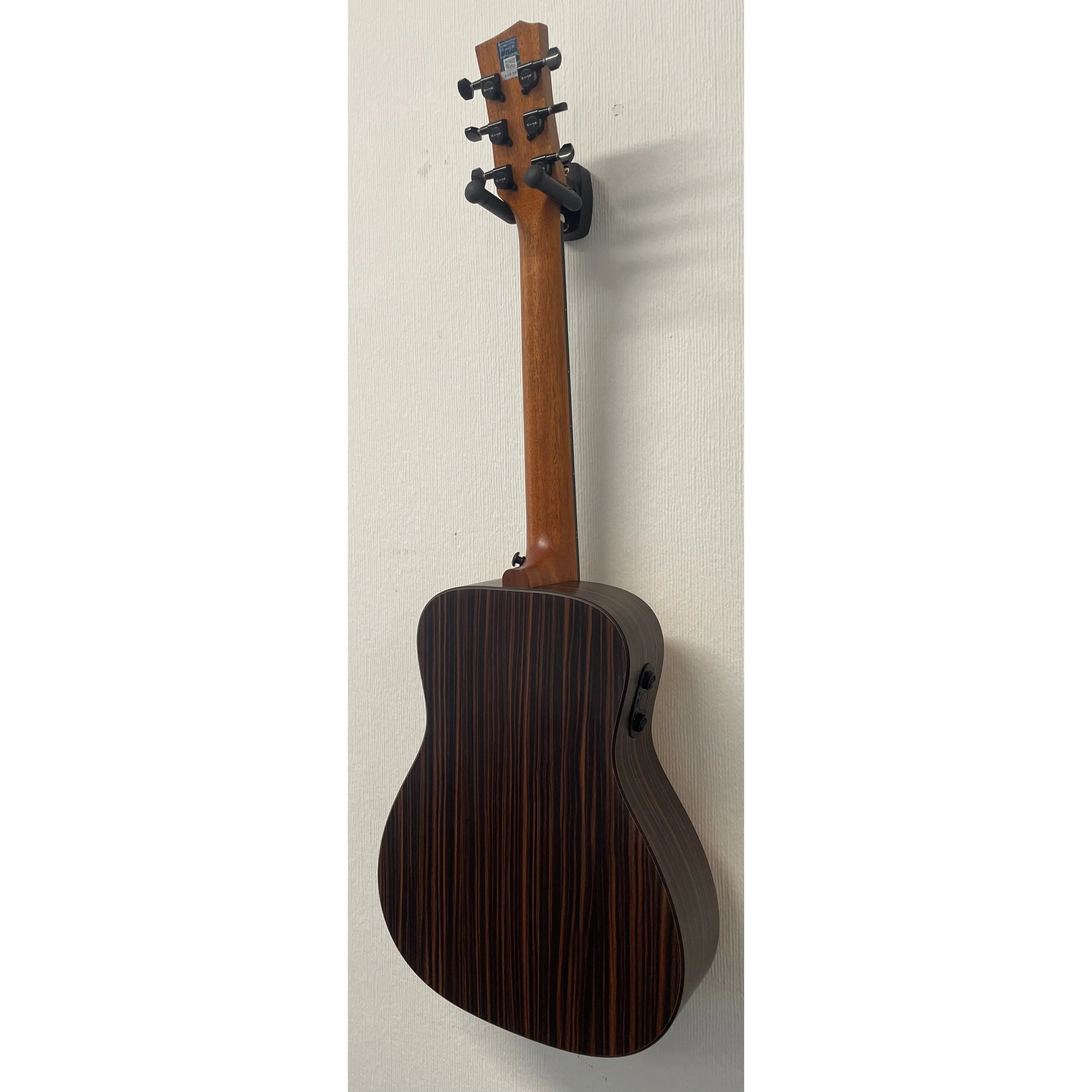 Enya EB-X1 Pro EQ Electro Acoustic Self Amplifying Guitar in Natural Pre-Owned