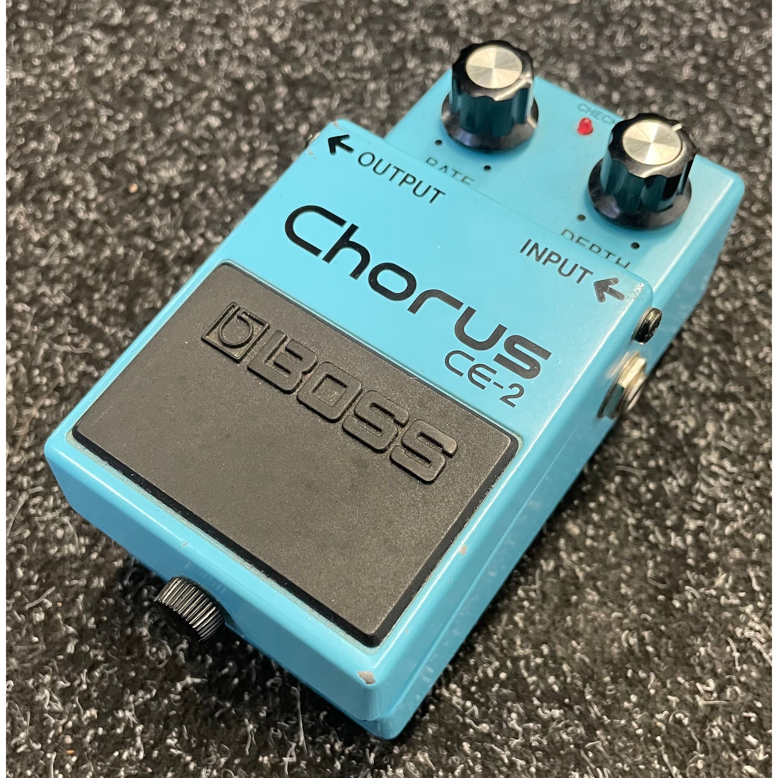 Boss CE-2 Chorus Pedal MIJ Green Label Pre-Owned