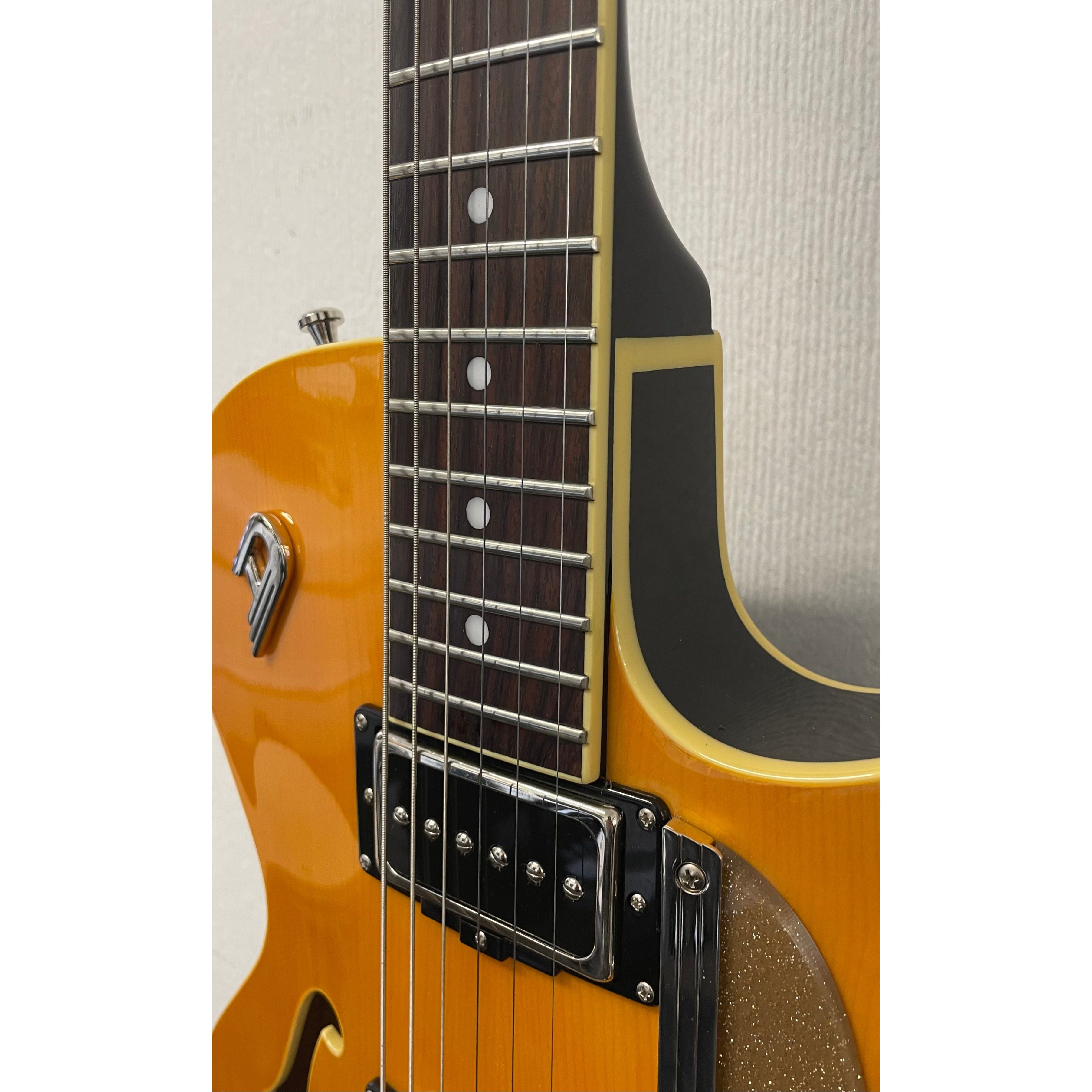 Duesenberg Starplayer TV in Trans Orange with Original Hardcase and Case Candy Pre-Owned