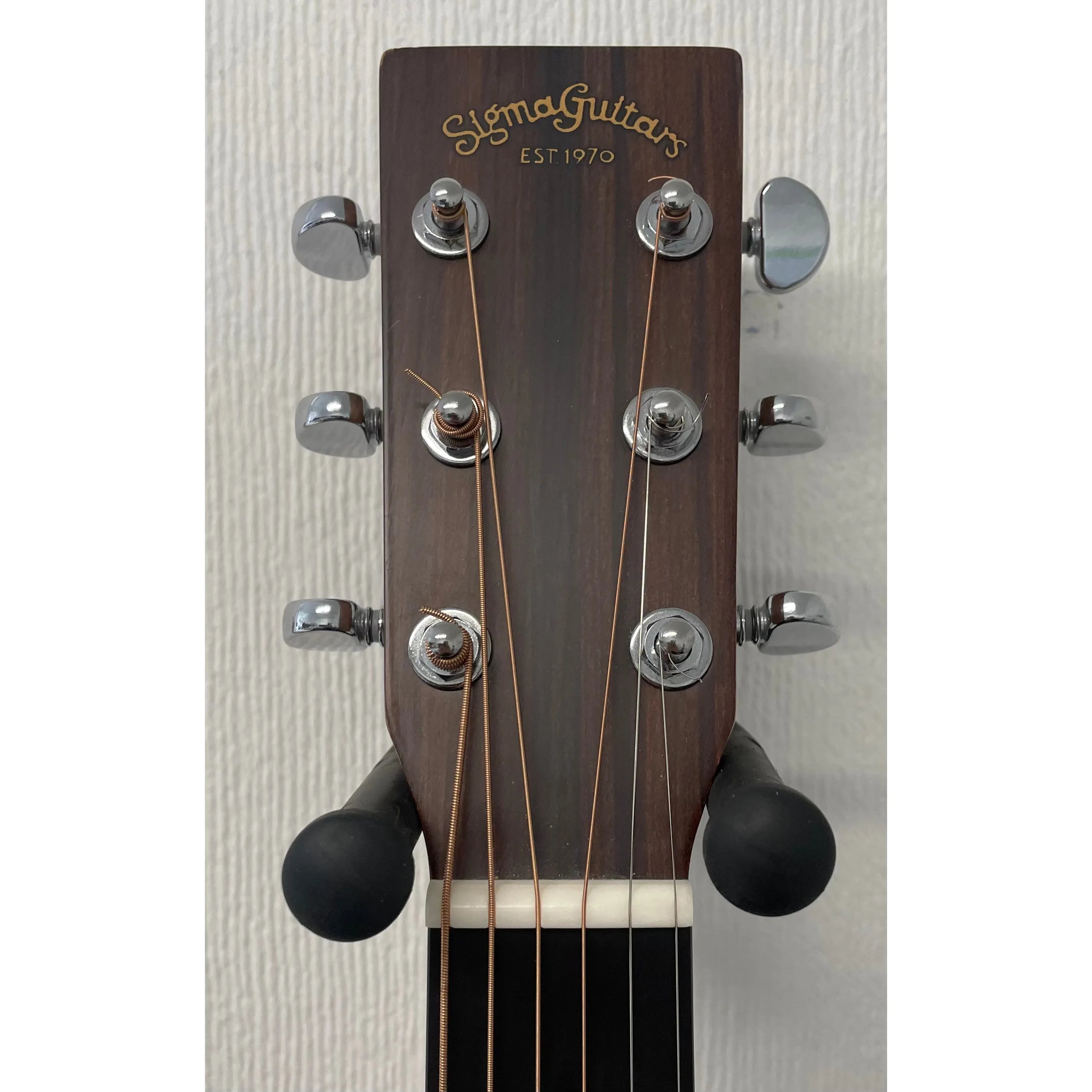 Sigma 15 Series 000M-15 Acoustic Guitar Pre-Owned