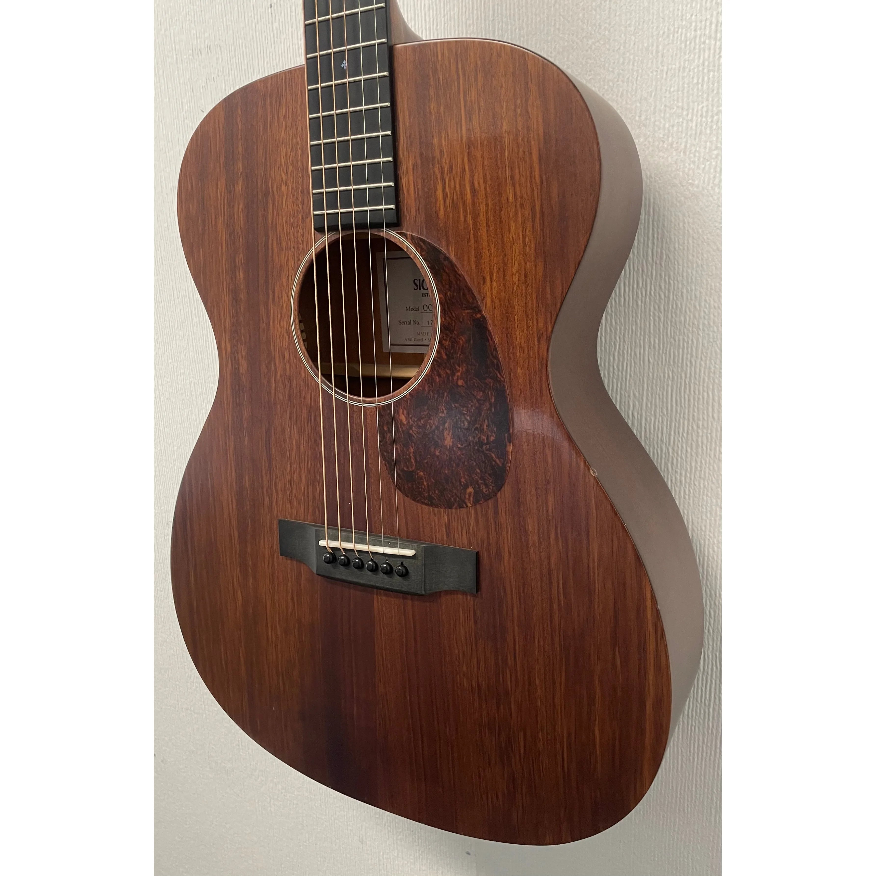 Sigma 15 Series 000M-15 Acoustic Guitar Pre-Owned