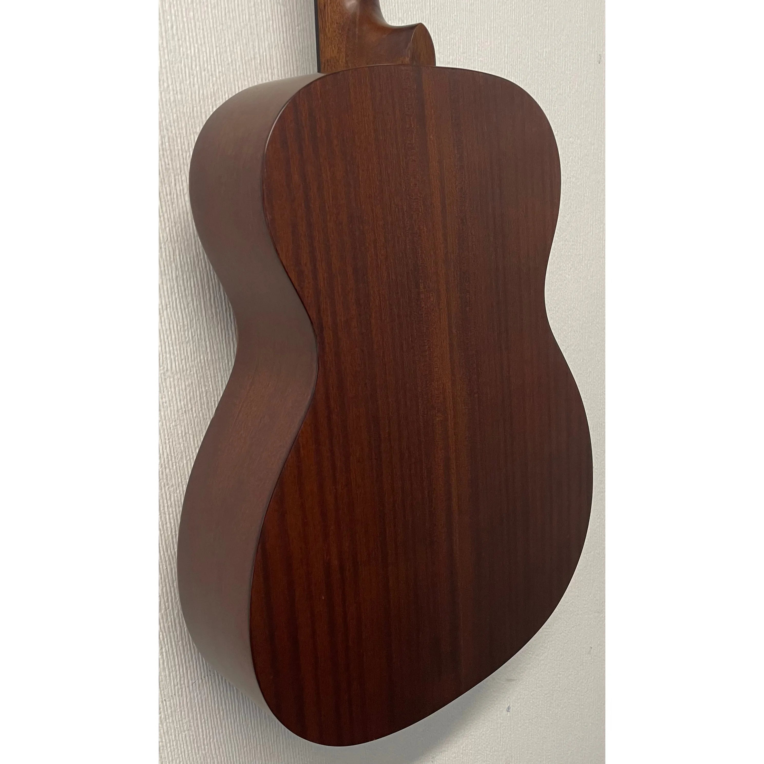 Sigma 15 Series 000M-15 Acoustic Guitar Pre-Owned