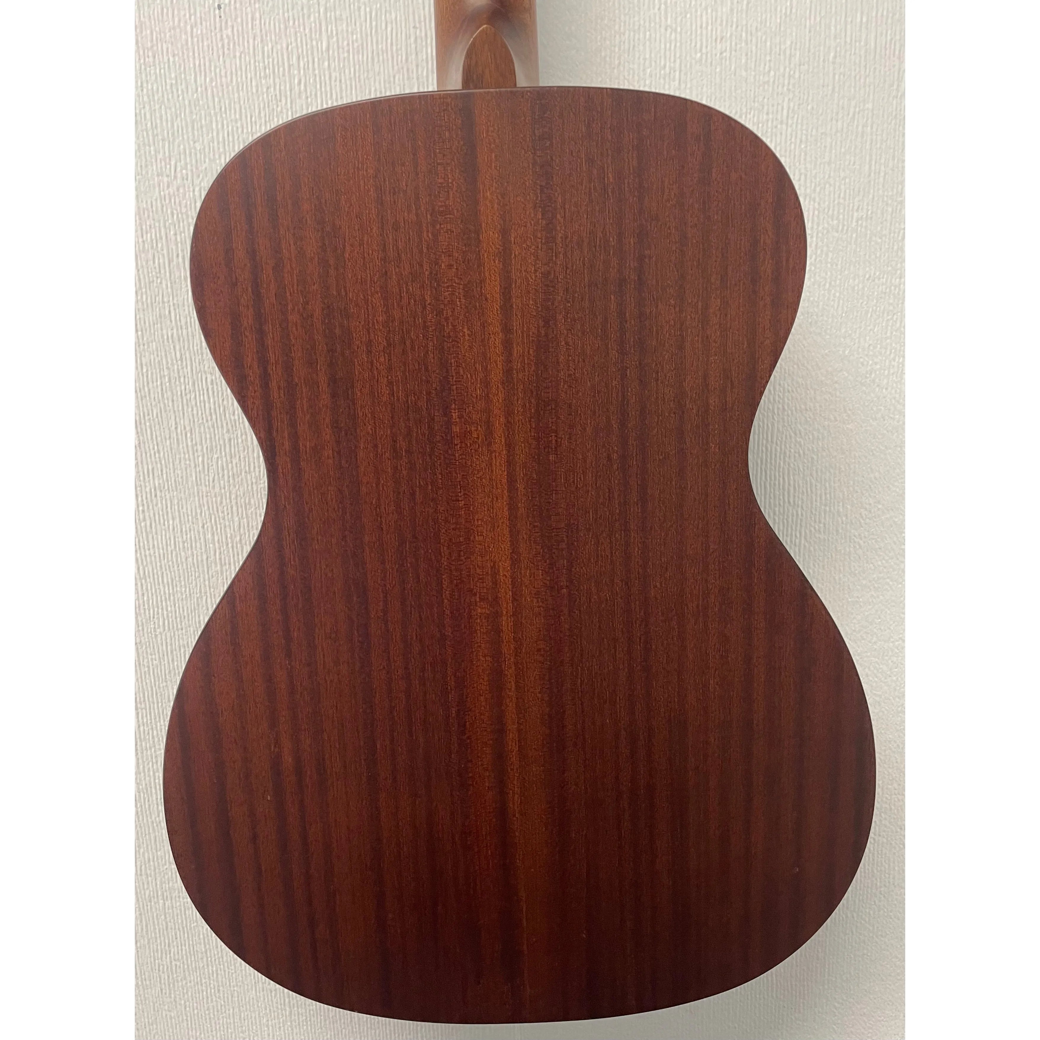 Sigma 15 Series 000M-15 Acoustic Guitar Pre-Owned