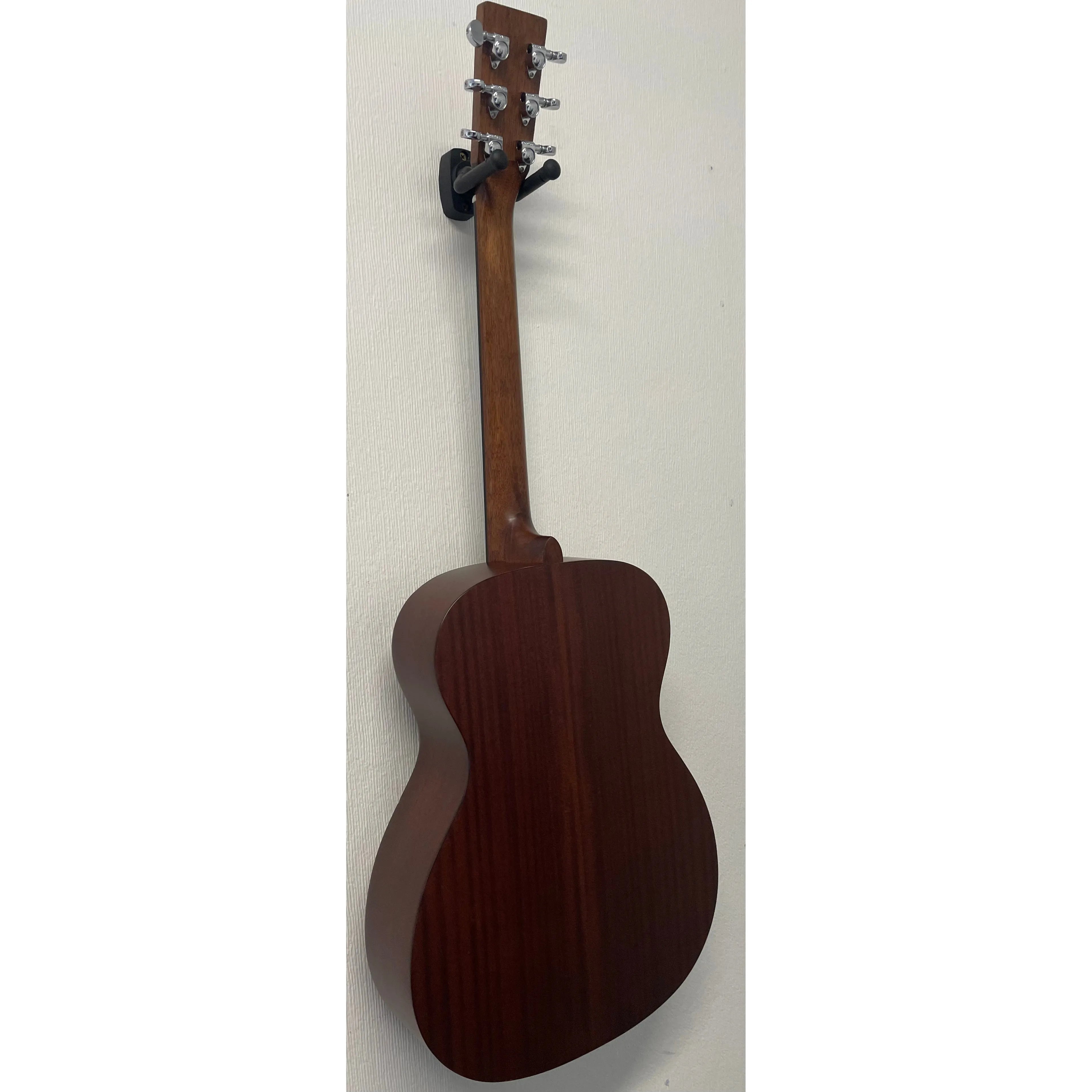 Sigma 15 Series 000M-15 Acoustic Guitar Pre-Owned