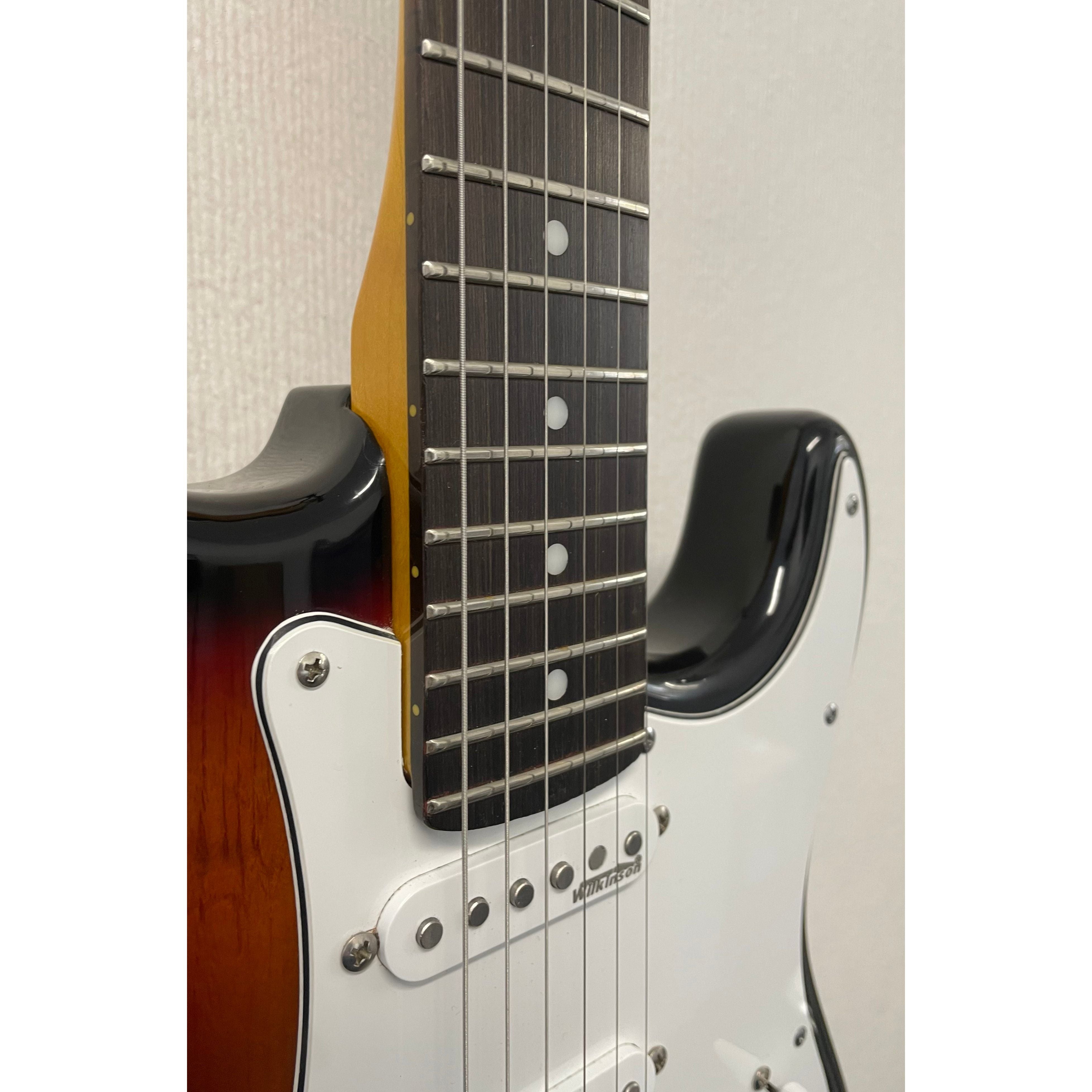 Vintage V6 Reissue Series Custom Pro Stratocaster Style Electric Guitar in Sunburst Pre-Owned