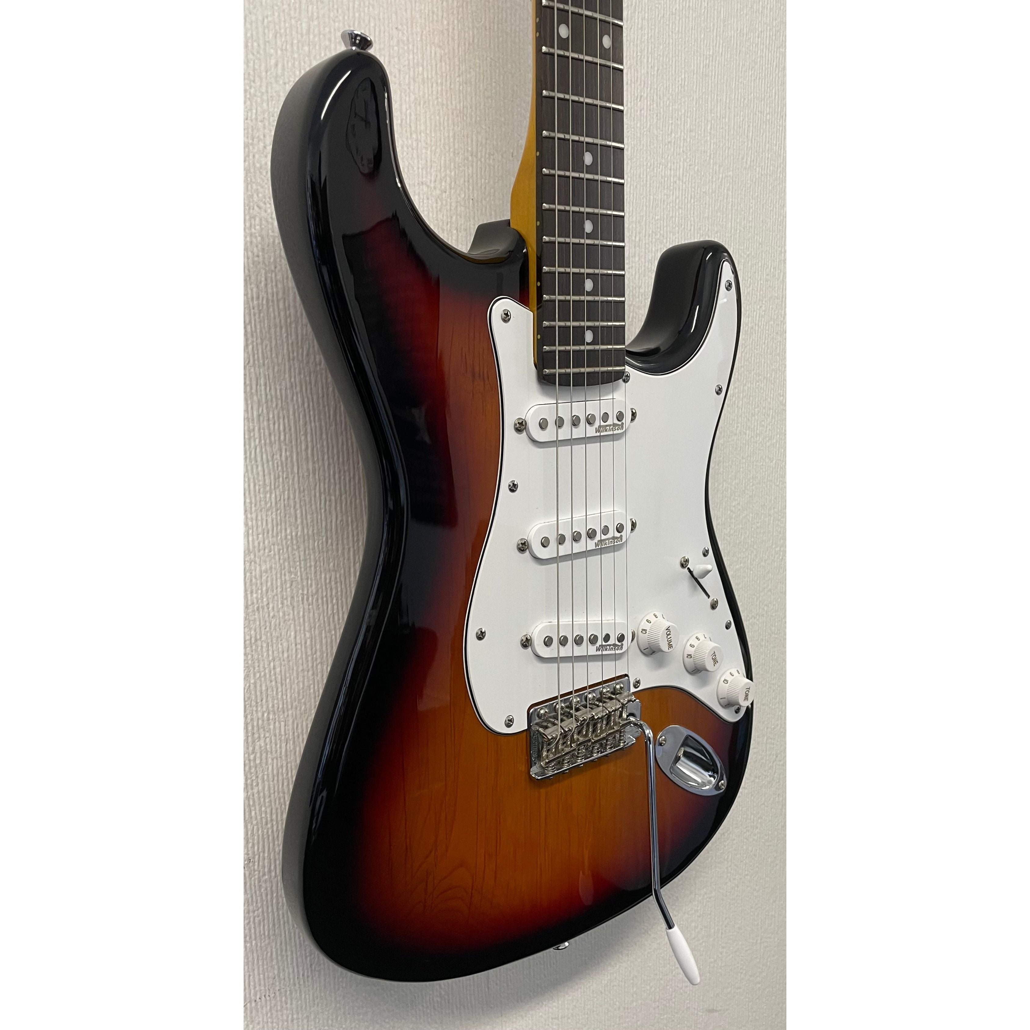 Vintage V6 Reissue Series Custom Pro Stratocaster Style Electric Guitar in Sunburst Pre-Owned