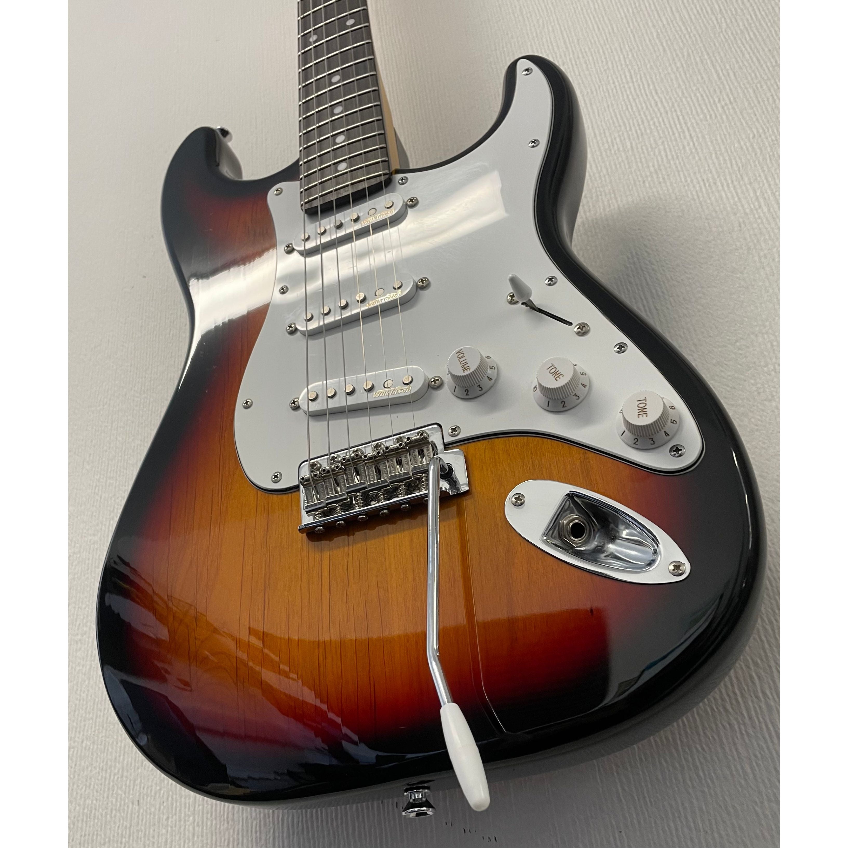 Vintage V6 Reissue Series Custom Pro Stratocaster Style Electric Guitar in Sunburst Pre-Owned