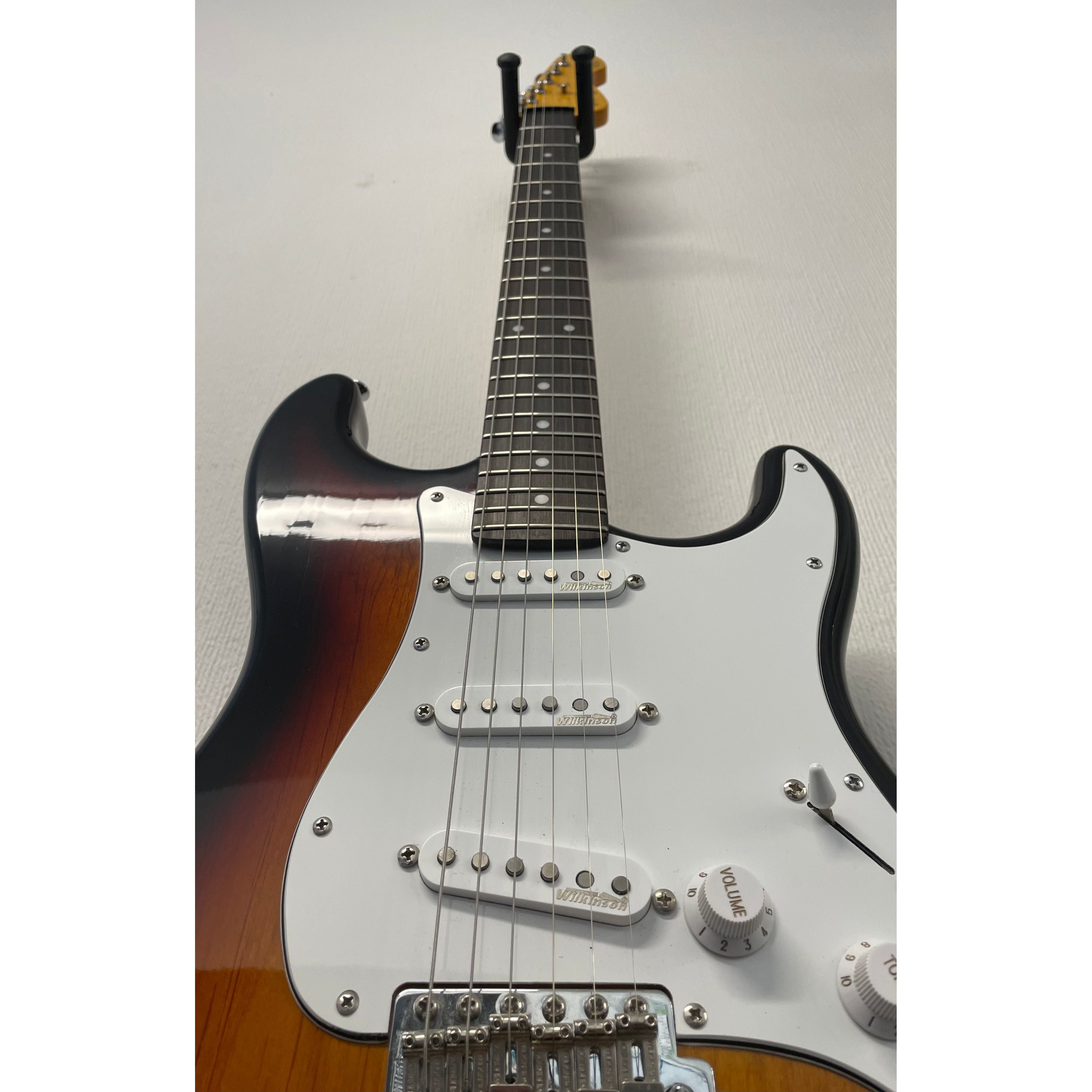 Vintage V6 Reissue Series Custom Pro Stratocaster Style Electric Guitar in Sunburst Pre-Owned