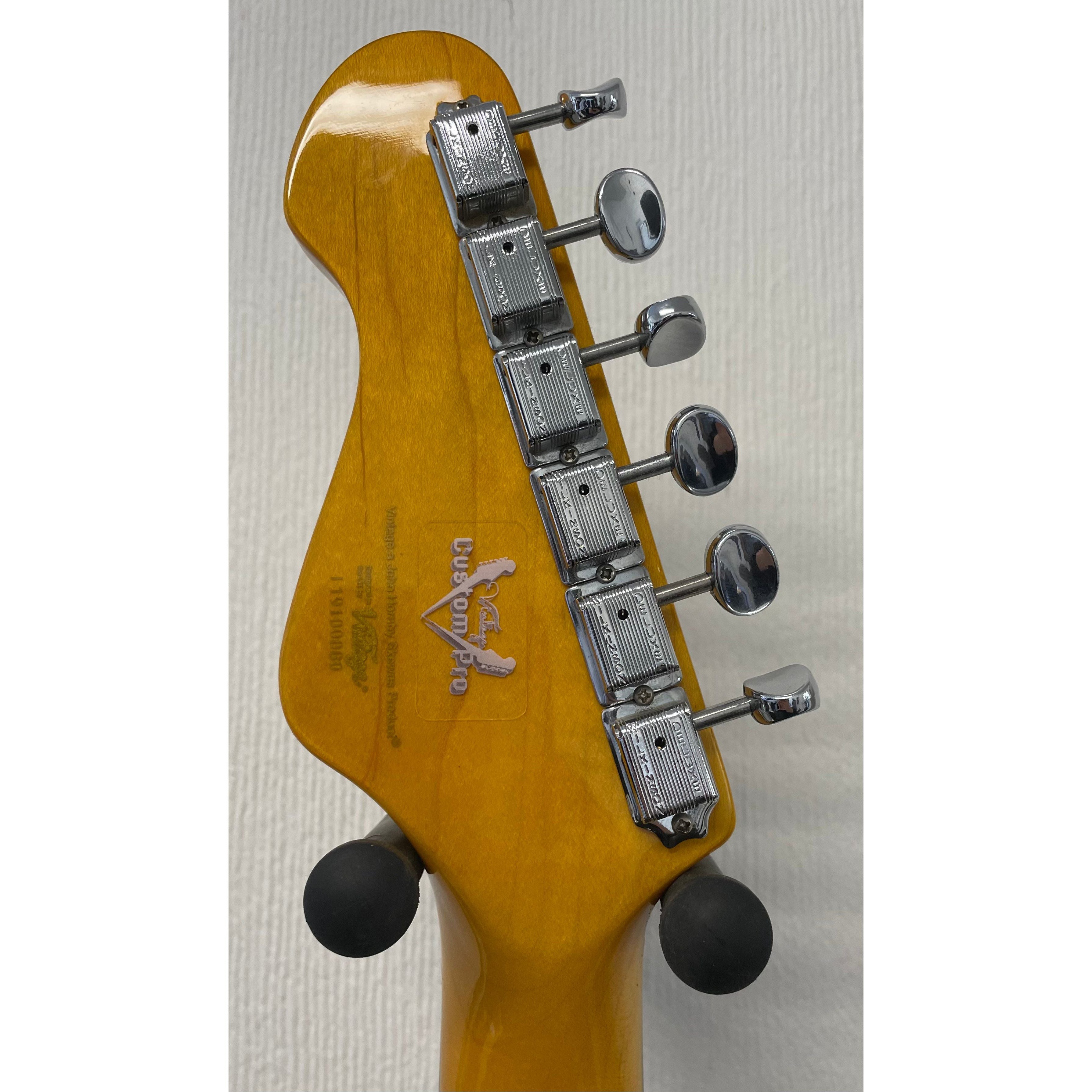 Vintage V6 Reissue Series Custom Pro Stratocaster Style Electric Guitar in Sunburst Pre-Owned